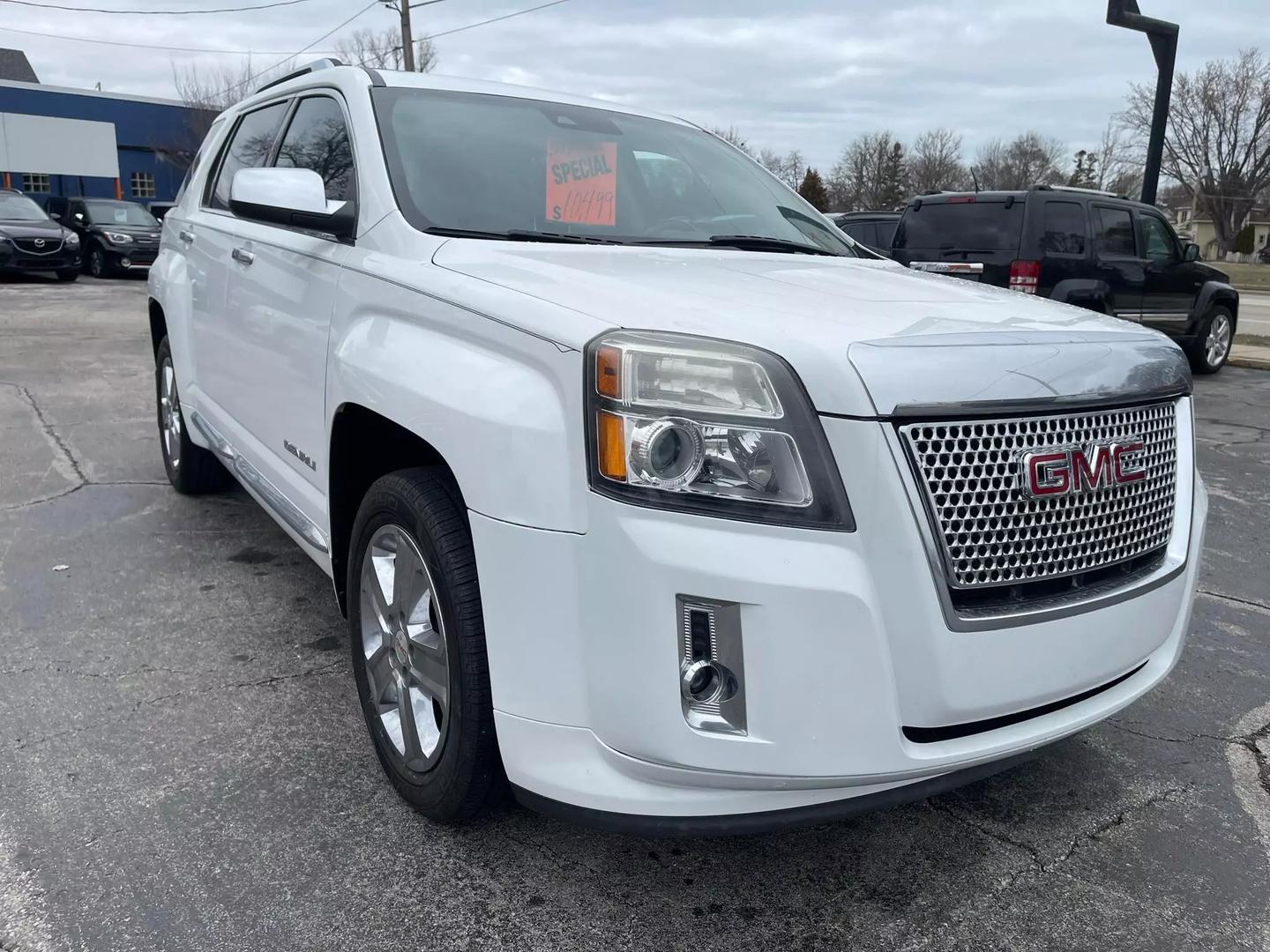 2014 GMC Terrain Denali photo 3