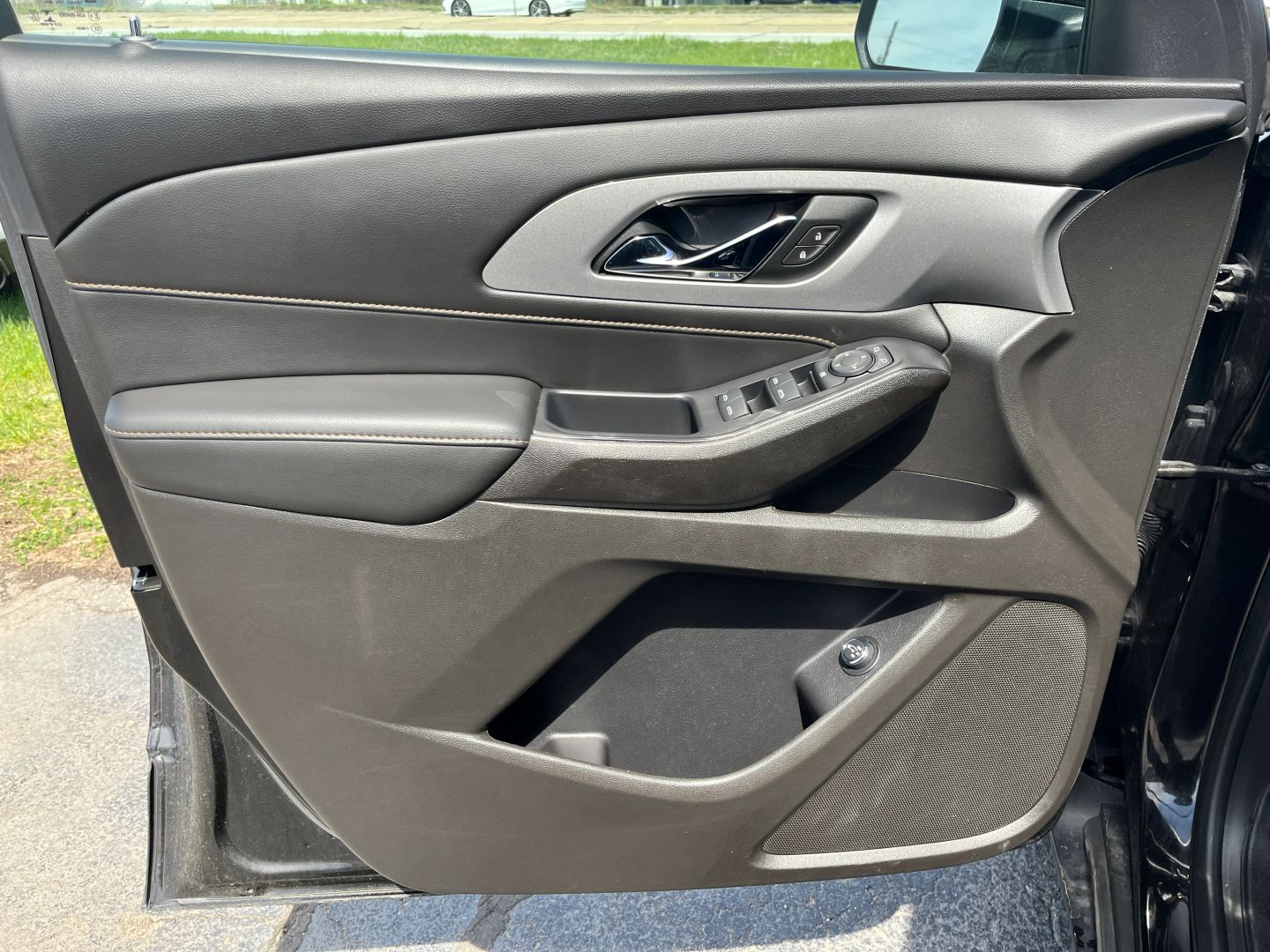 2021 CHEVROLET TRAVERSE SUV V6, 3.6 LITER LT SPORT UTILITY 4D