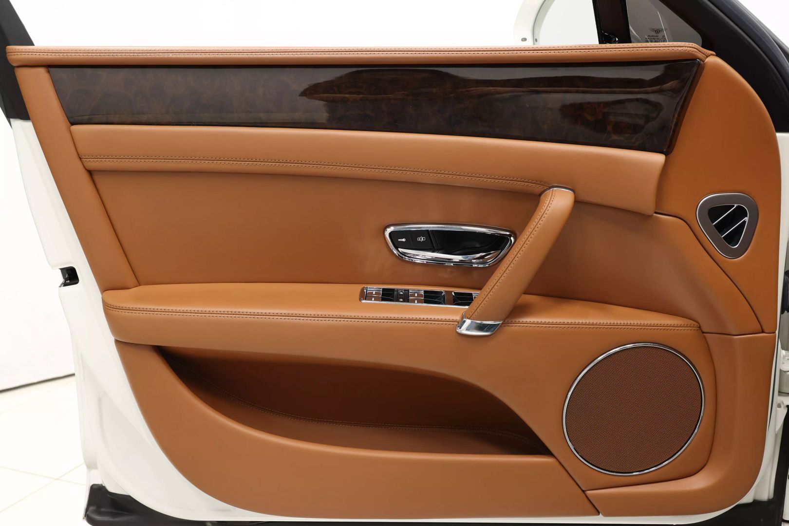 2014 Bentley Flying Spur - Image 9