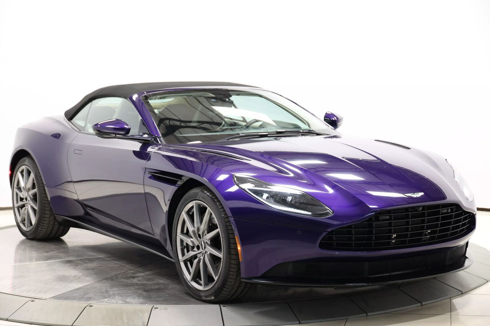 2020 Aston Martin Db11 - Image 109