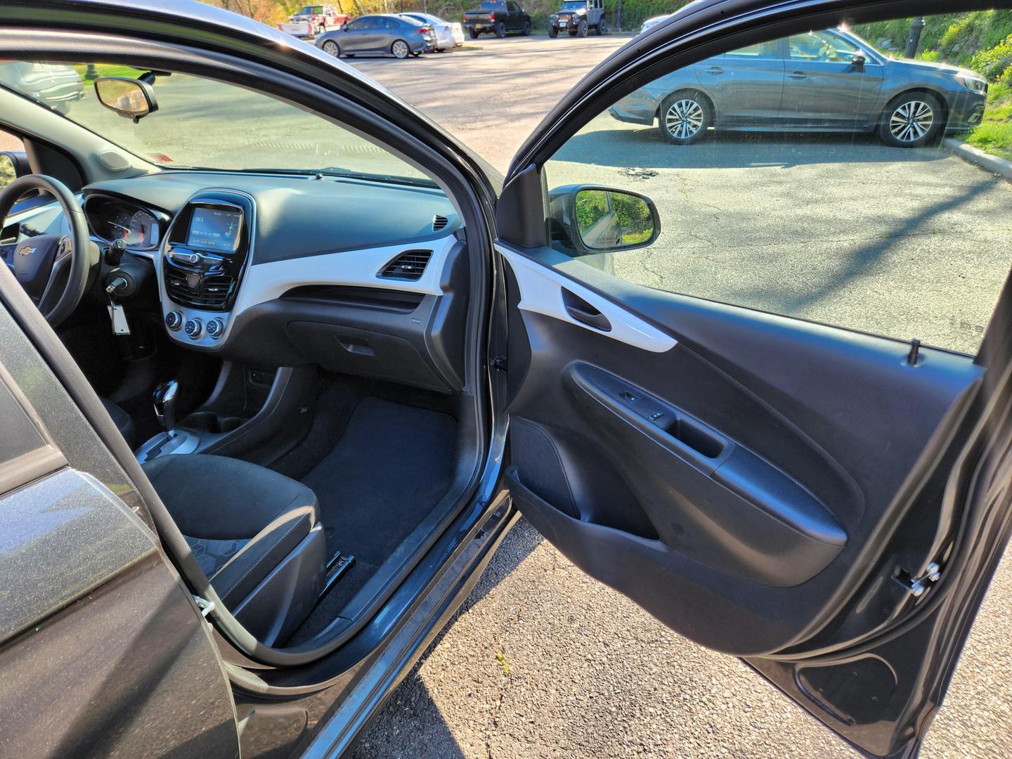 2018 Chevrolet Spark 1LT photo 11