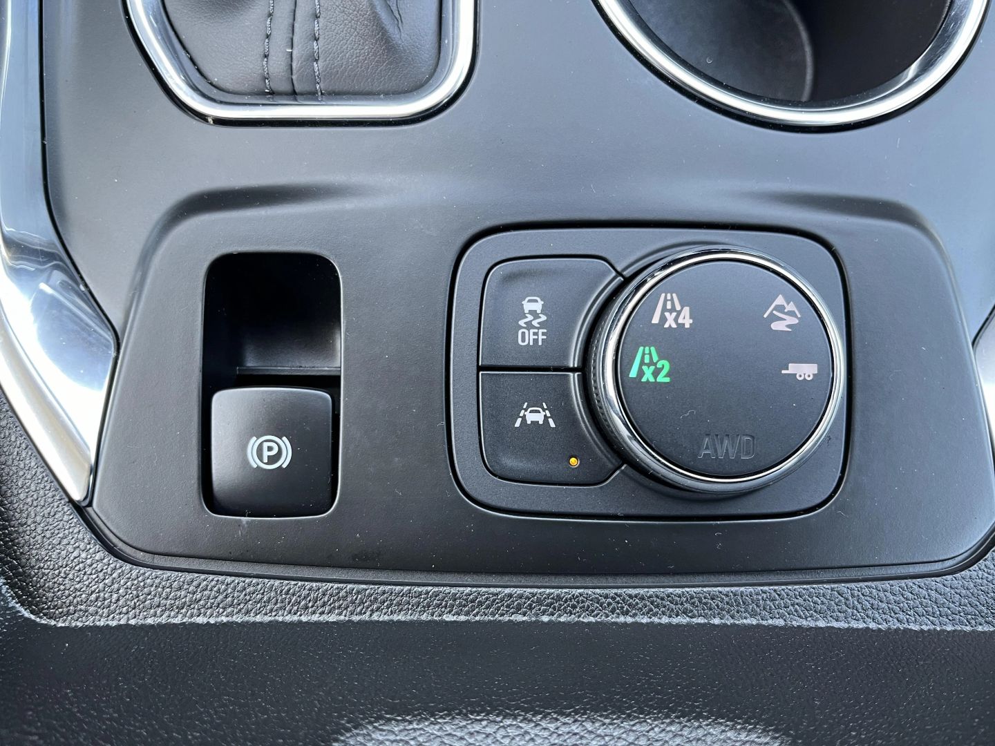 2021 CHEVROLET TRAVERSE SUV V6, 3.6 LITER LT SPORT UTILITY 4D