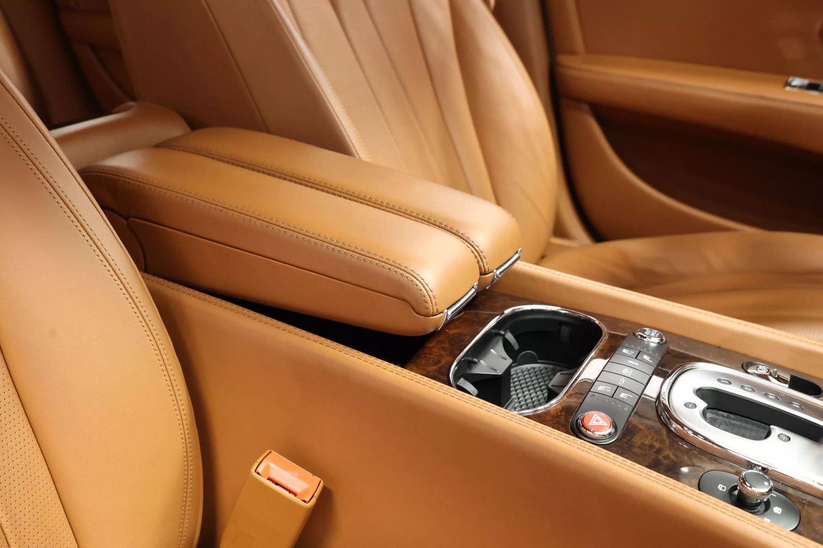 2014 Bentley Flying Spur - Image 86