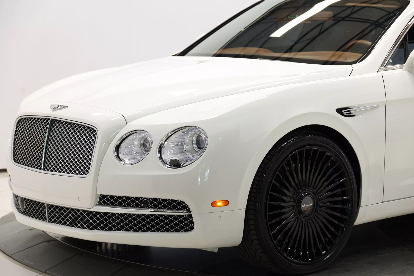 2014 Bentley Flying Spur - Image 97