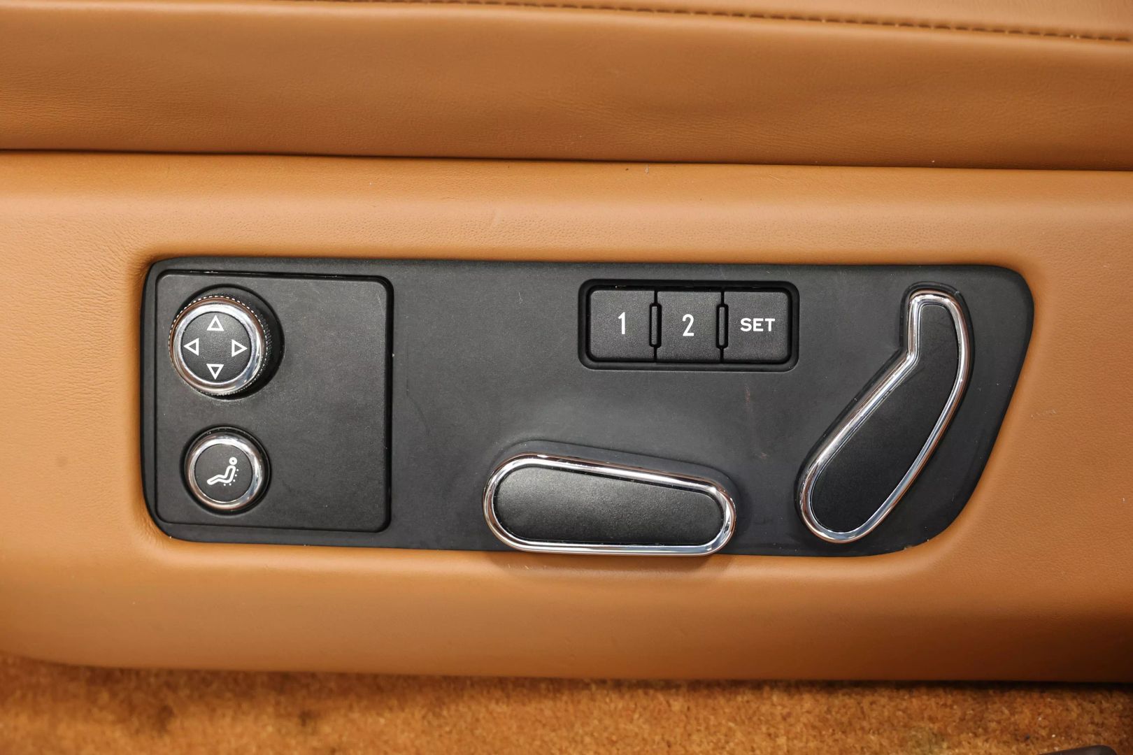 2014 Bentley Flying Spur - Image 48