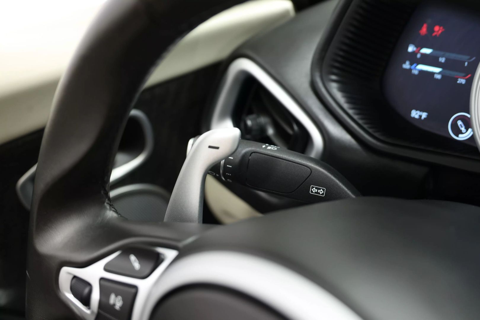 2020 Aston Martin Db11 - Image 27