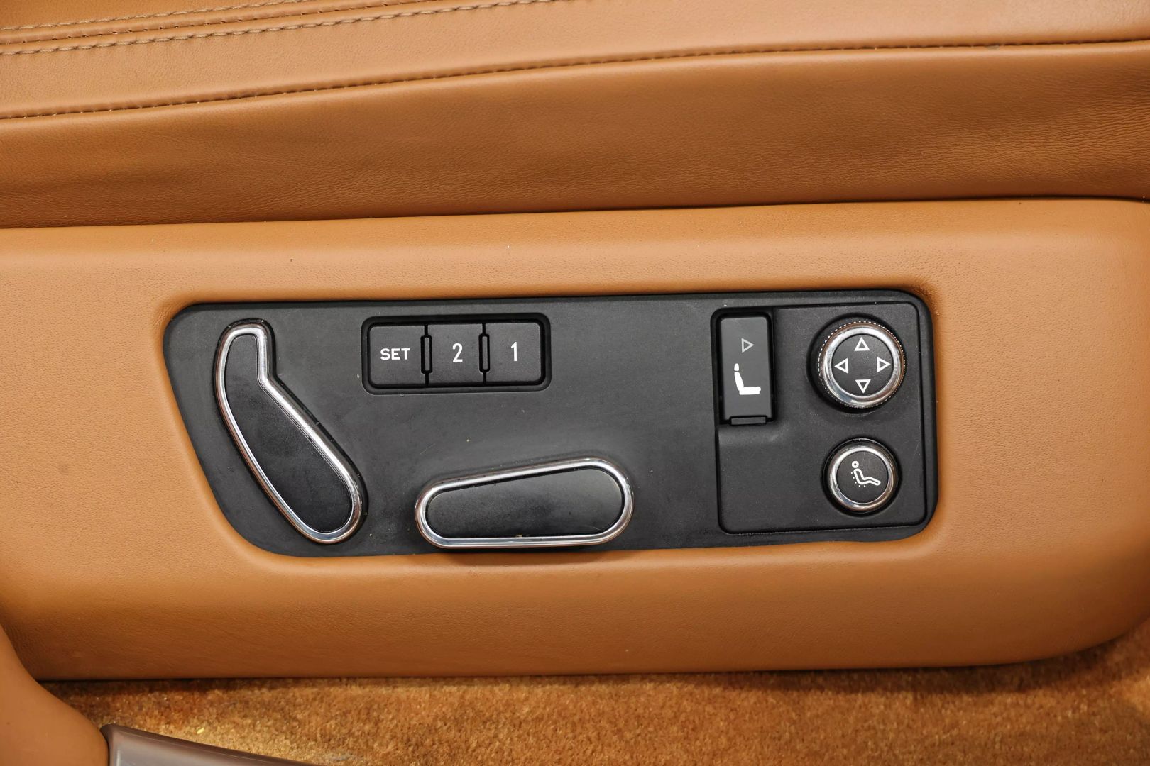 2014 Bentley Flying Spur - Image 66