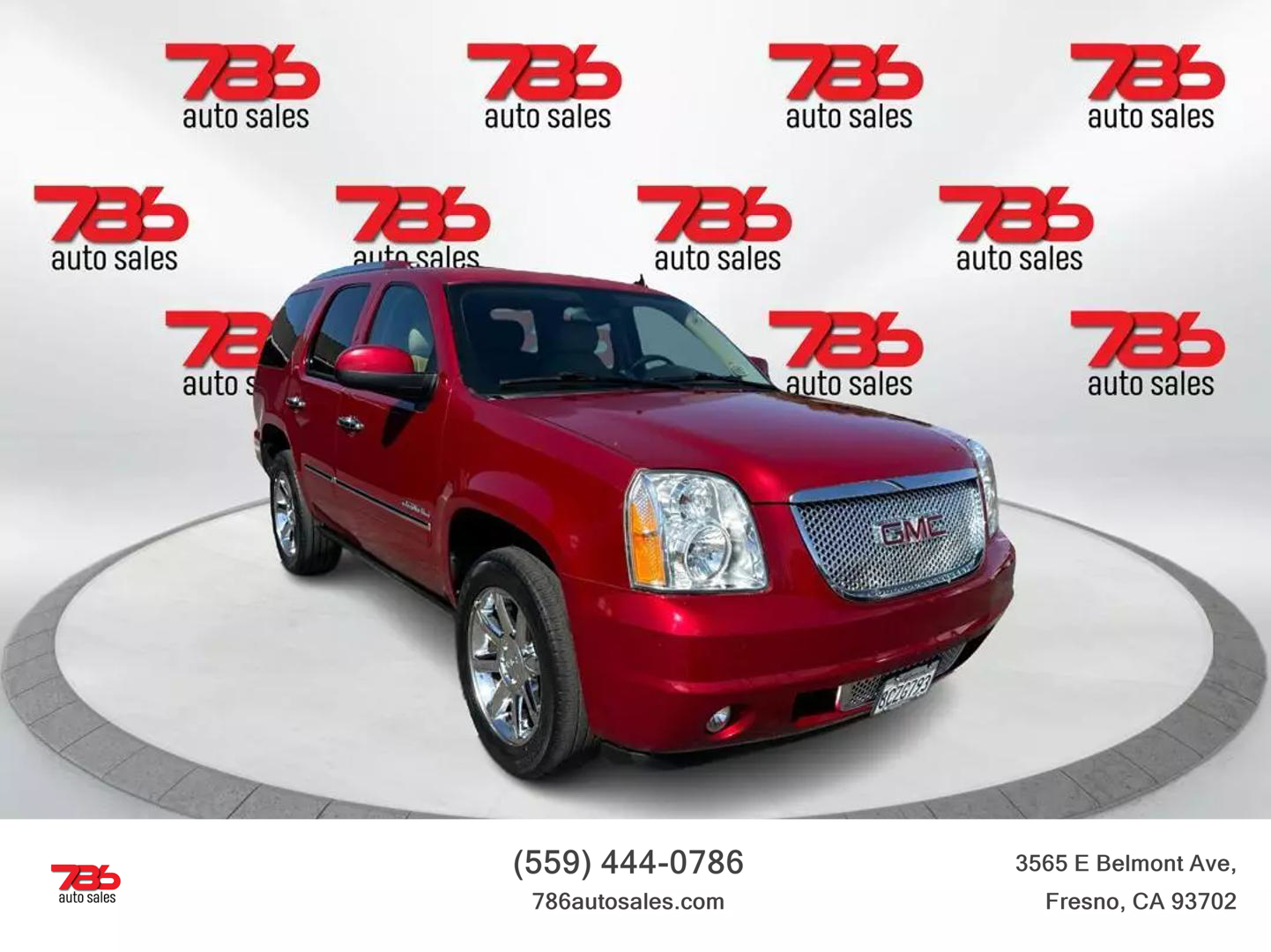 2013 GMC Yukon Denali photo 1