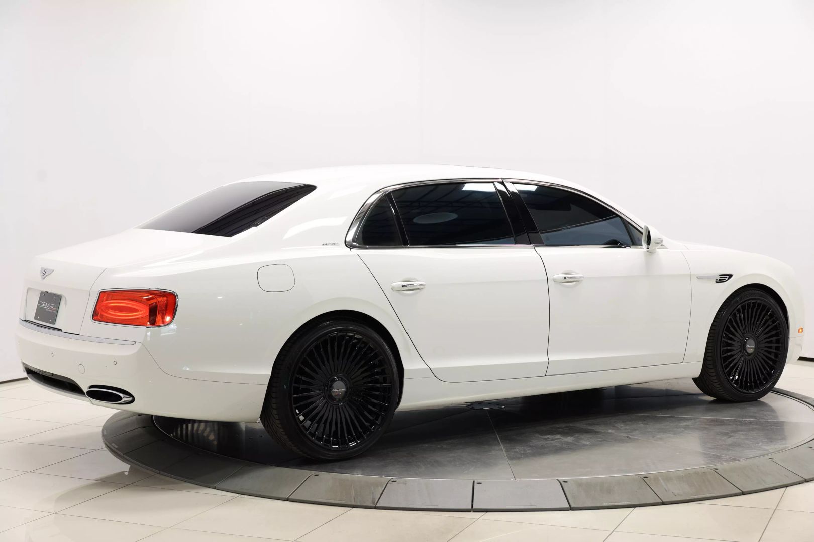 2014 Bentley Flying Spur - Image 58