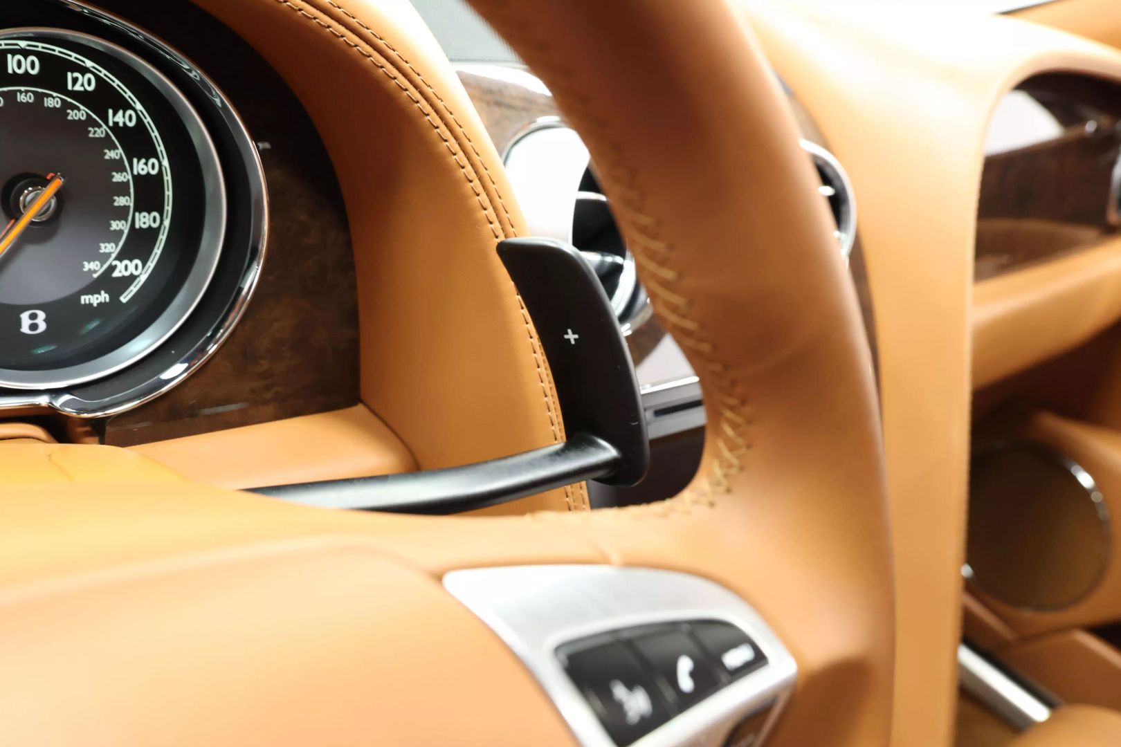 2014 Bentley Flying Spur - Image 29