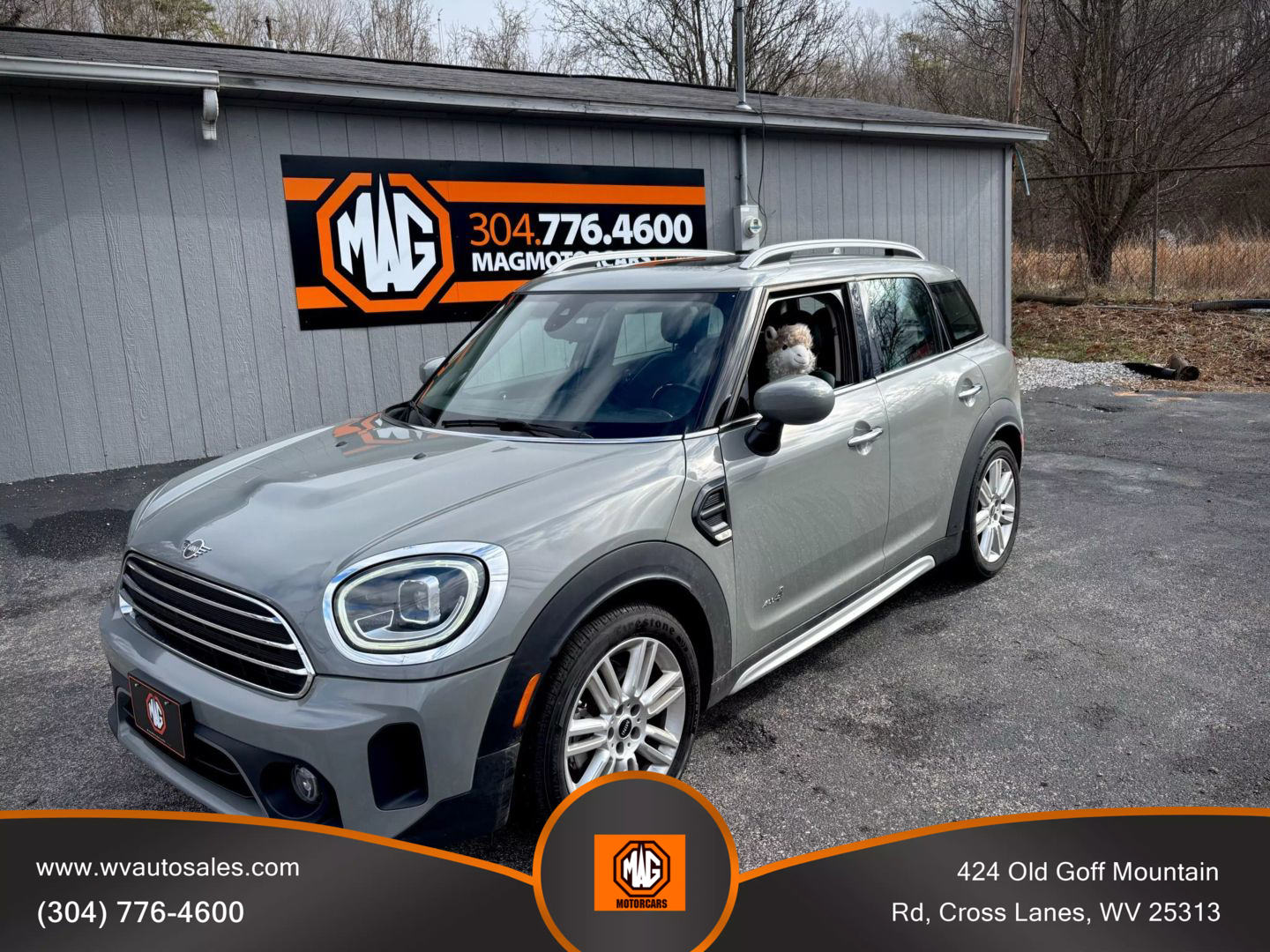 2022 MINI Countryman Oxford Edition's photo
