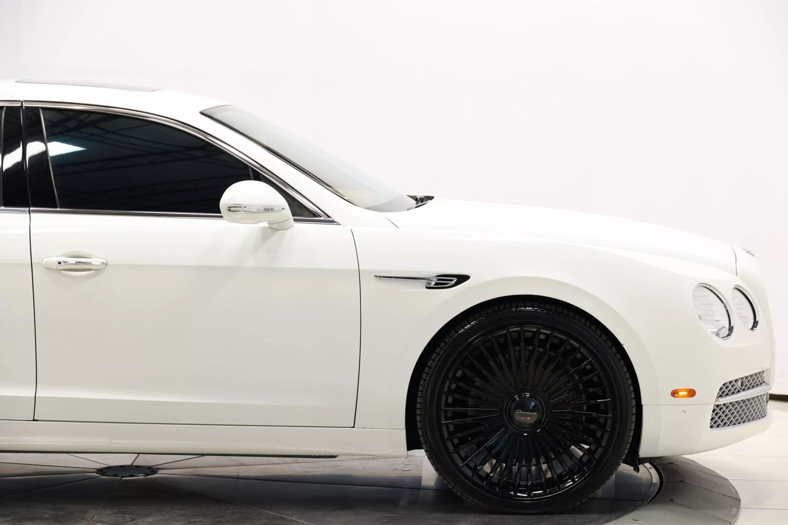 2014 Bentley Flying Spur - Image 61