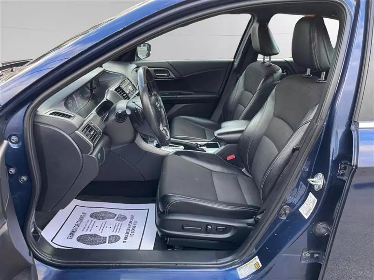 2017 Honda Accord Sport Sedan 4d - Image 10
