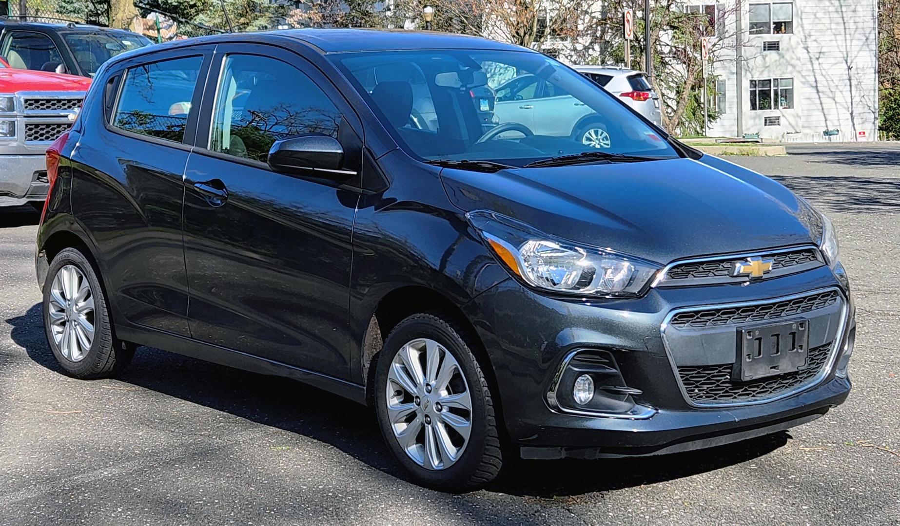 2018 Chevrolet Spark 1LT photo 2