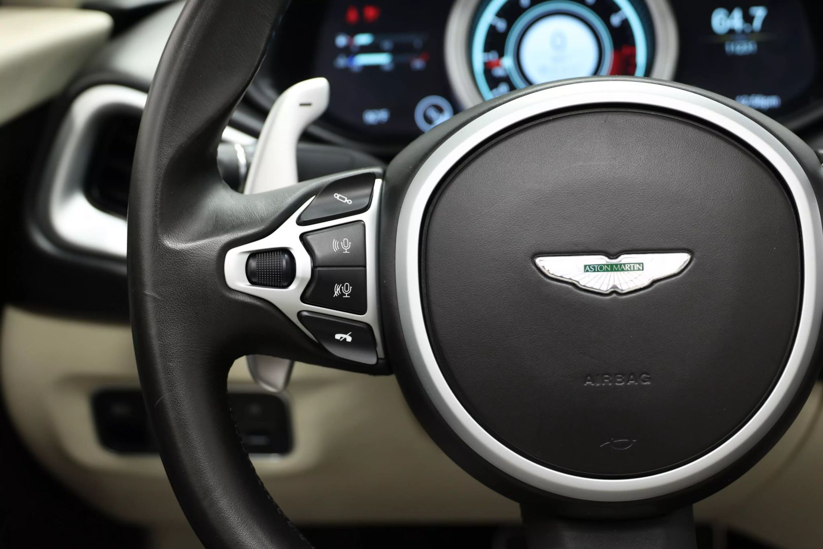 2020 Aston Martin Db11 - Image 25
