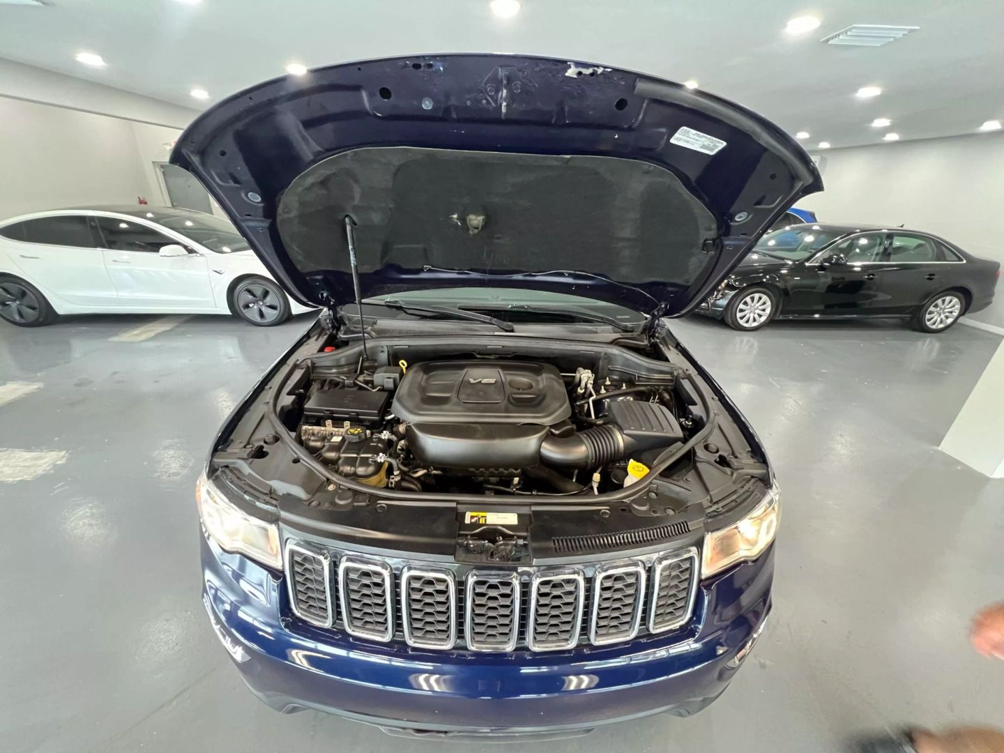 2017 Jeep Grand Cherokee Laredo Sport Utility 4d - Image 63