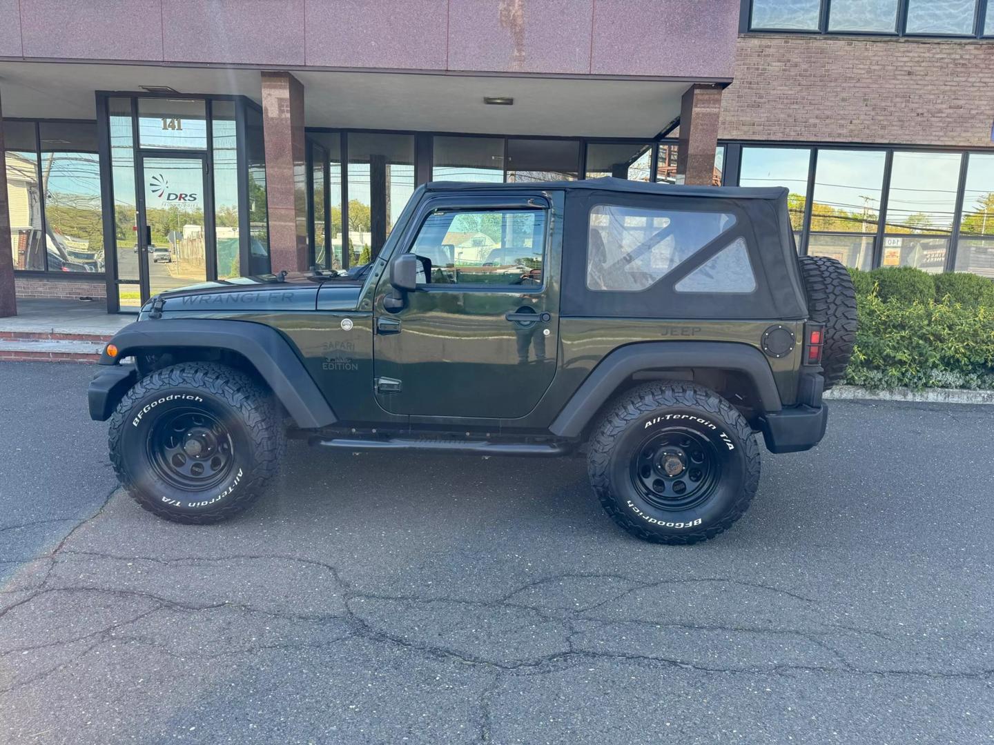 2011 Jeep Wrangler Sport photo 6