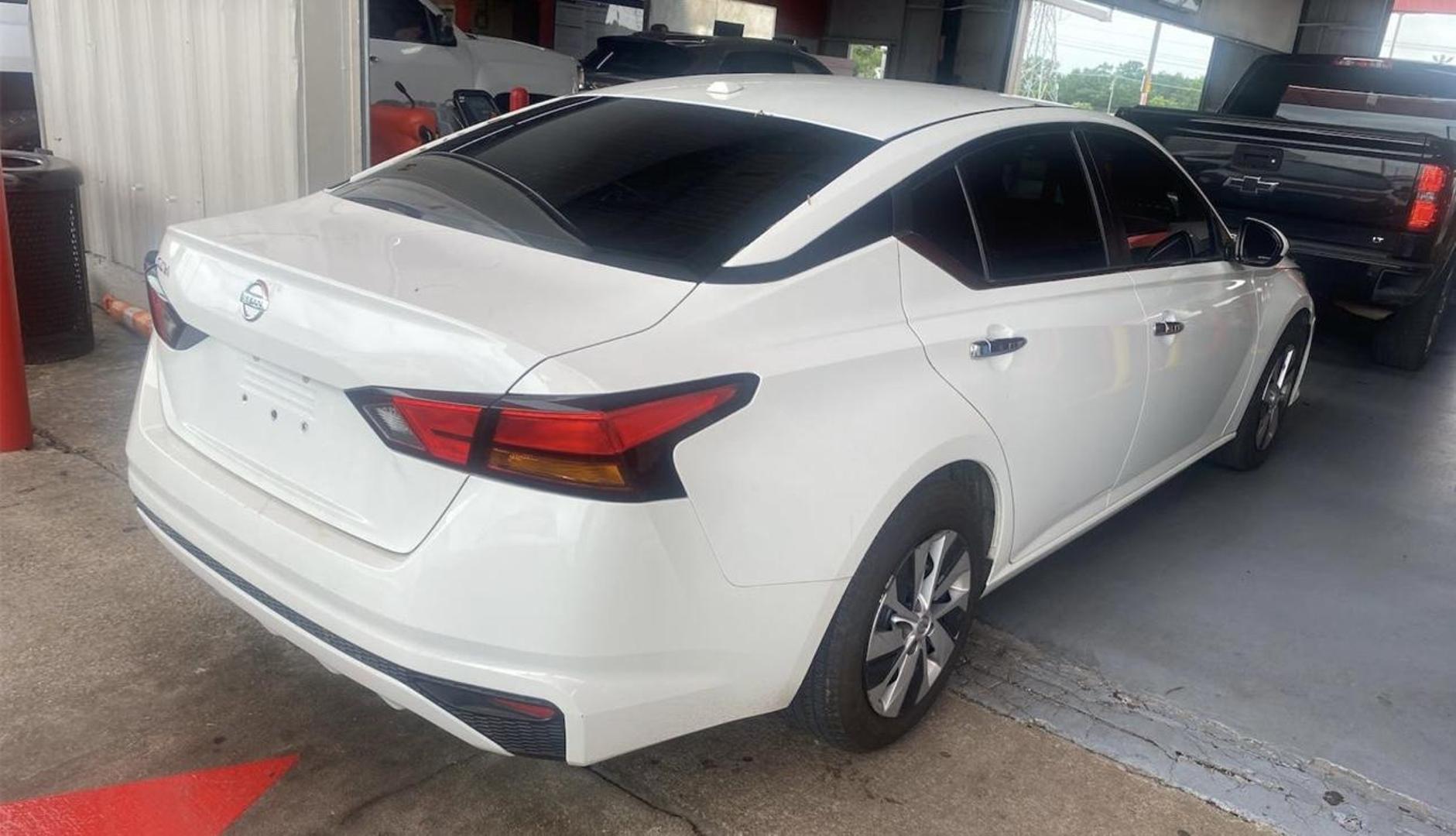 Used 2020 Nissan Altima S with VIN 1N4BL4BV8LC247713 for sale in Dallas, TX