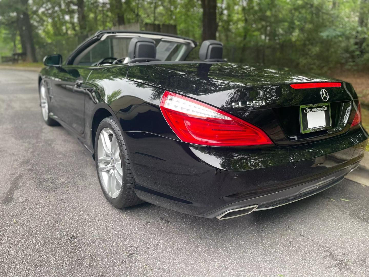 2015 Mercedes-Benz SL-Class SL550 photo 8