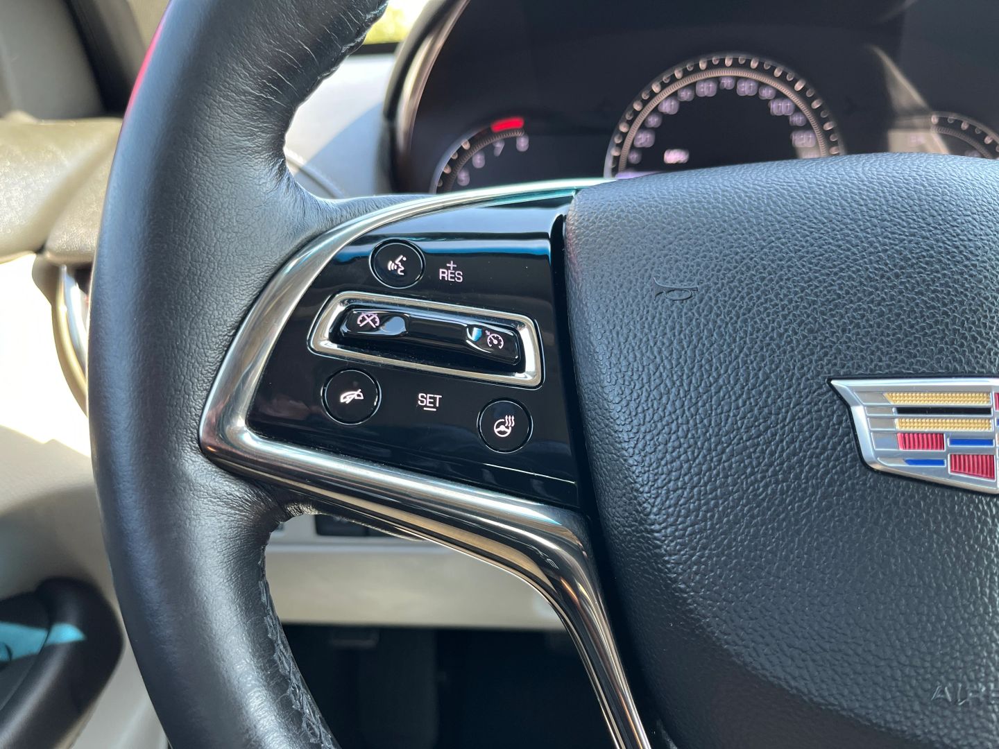 2017 CADILLAC ATS SEDAN 4-CYL, TURBO, 2.0 LITER LUXURY SEDAN 4D