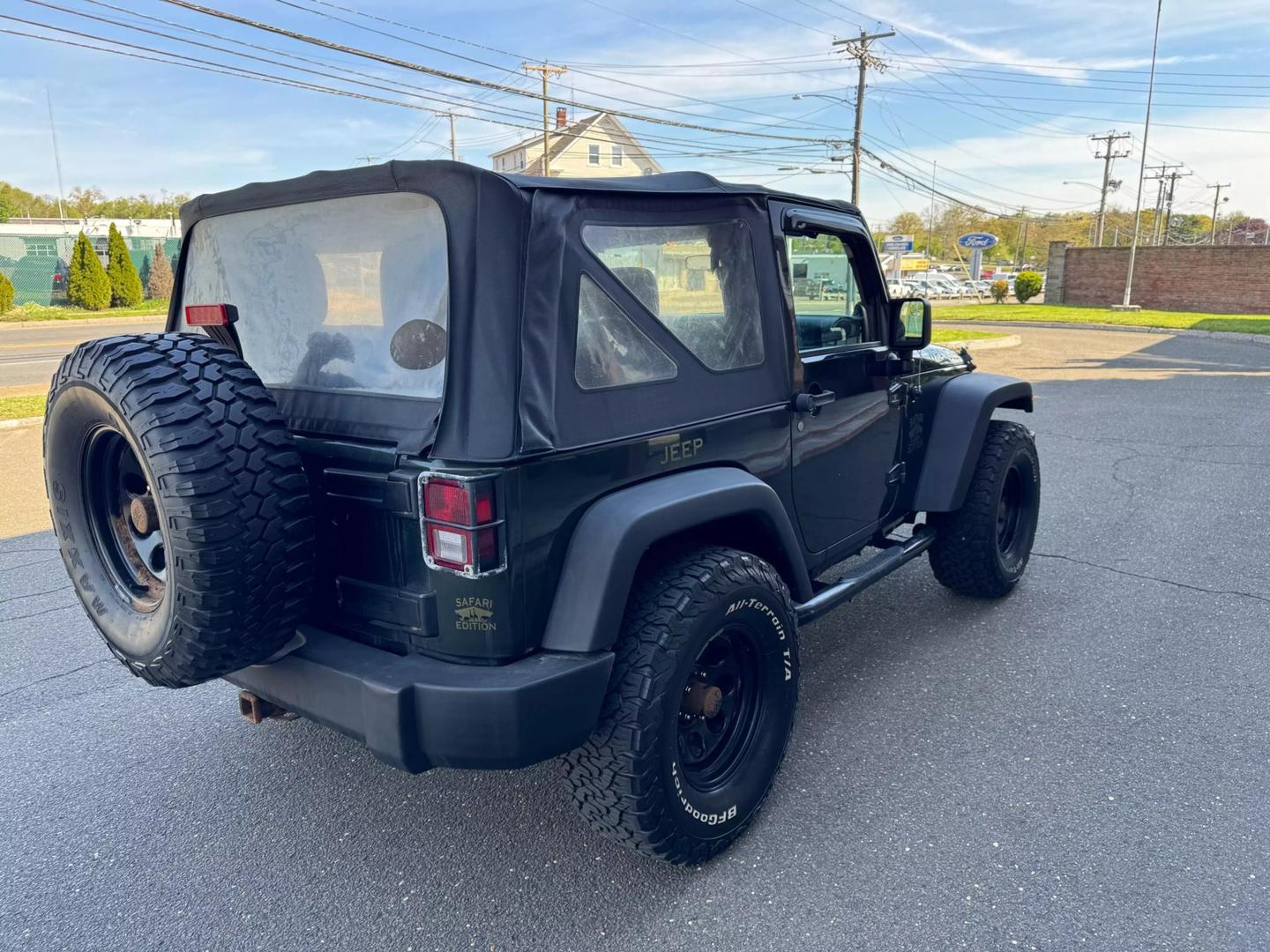 2011 Jeep Wrangler Sport photo 4