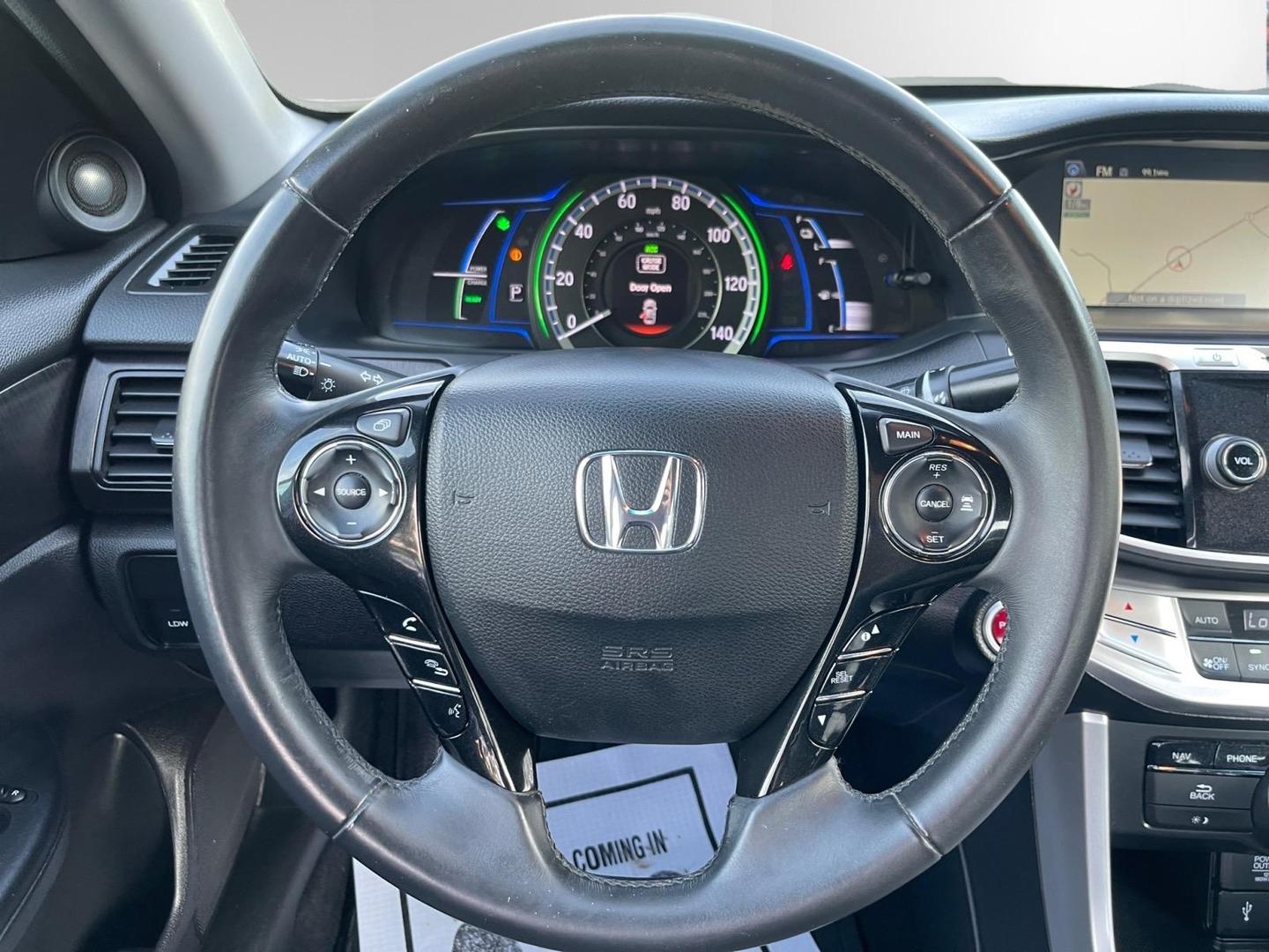 2015 Honda Accord Hybrid Touring Sedan 4d - Image 15