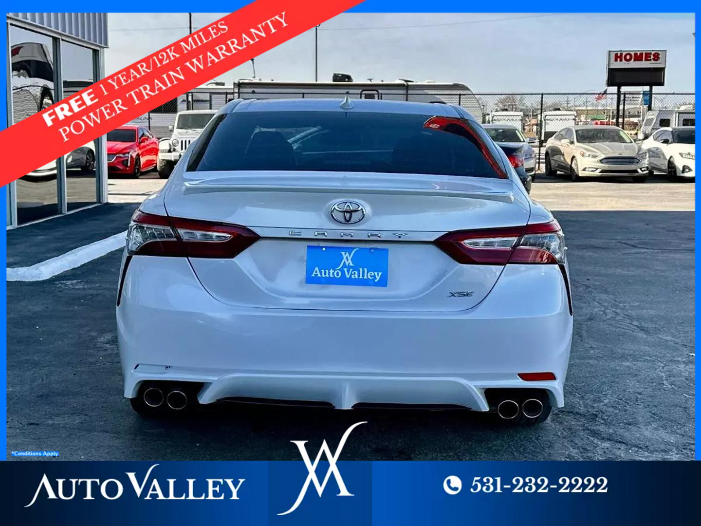 2019 Toyota Camry XSE photo 12