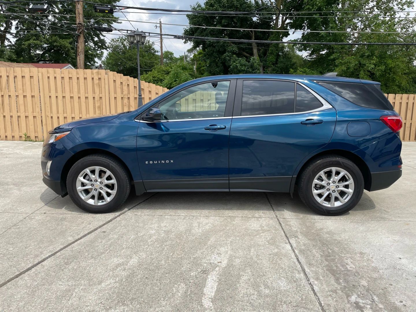 Image 5 of 2021 CHEVROLET EQUINOX