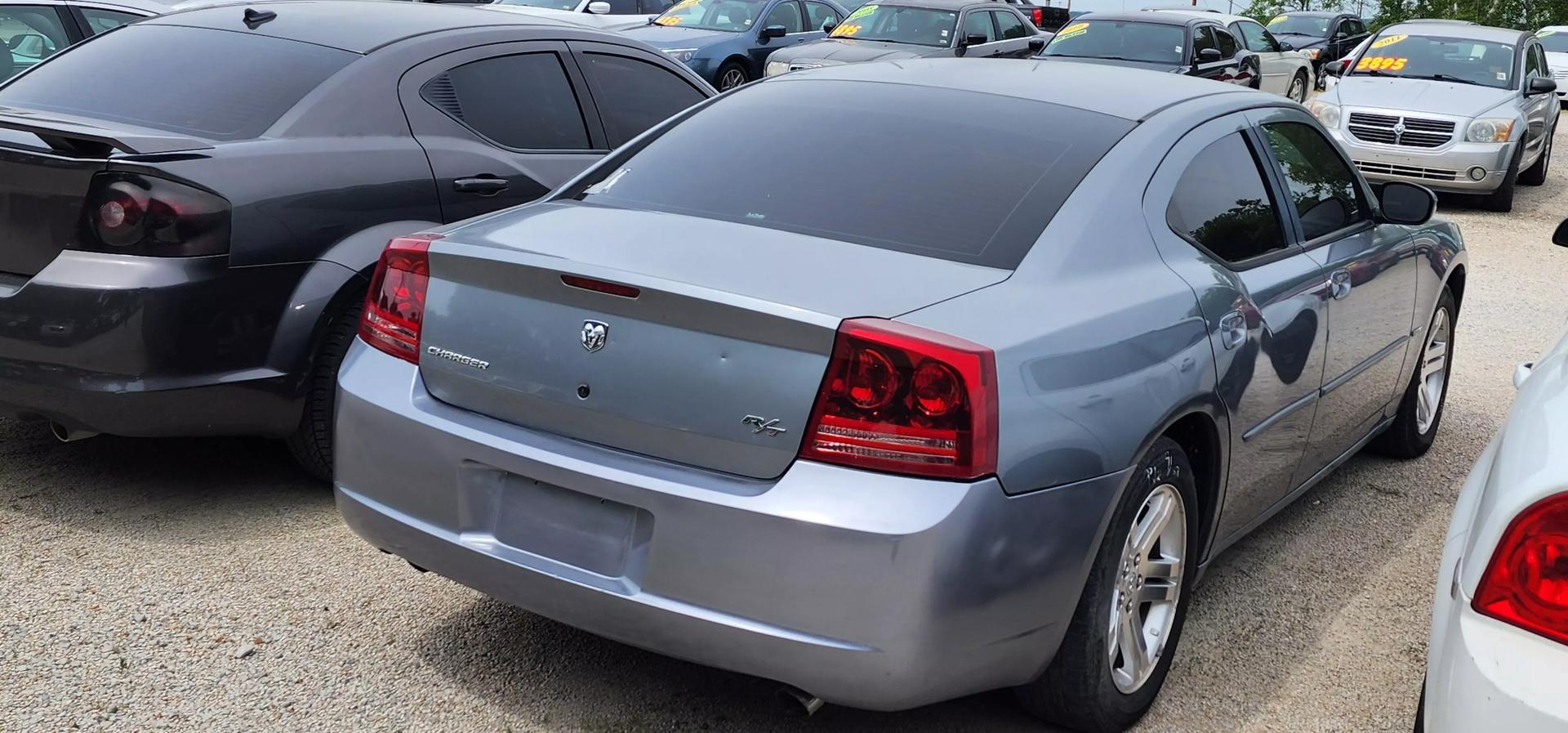 2006 Dodge Charger R/T photo 4