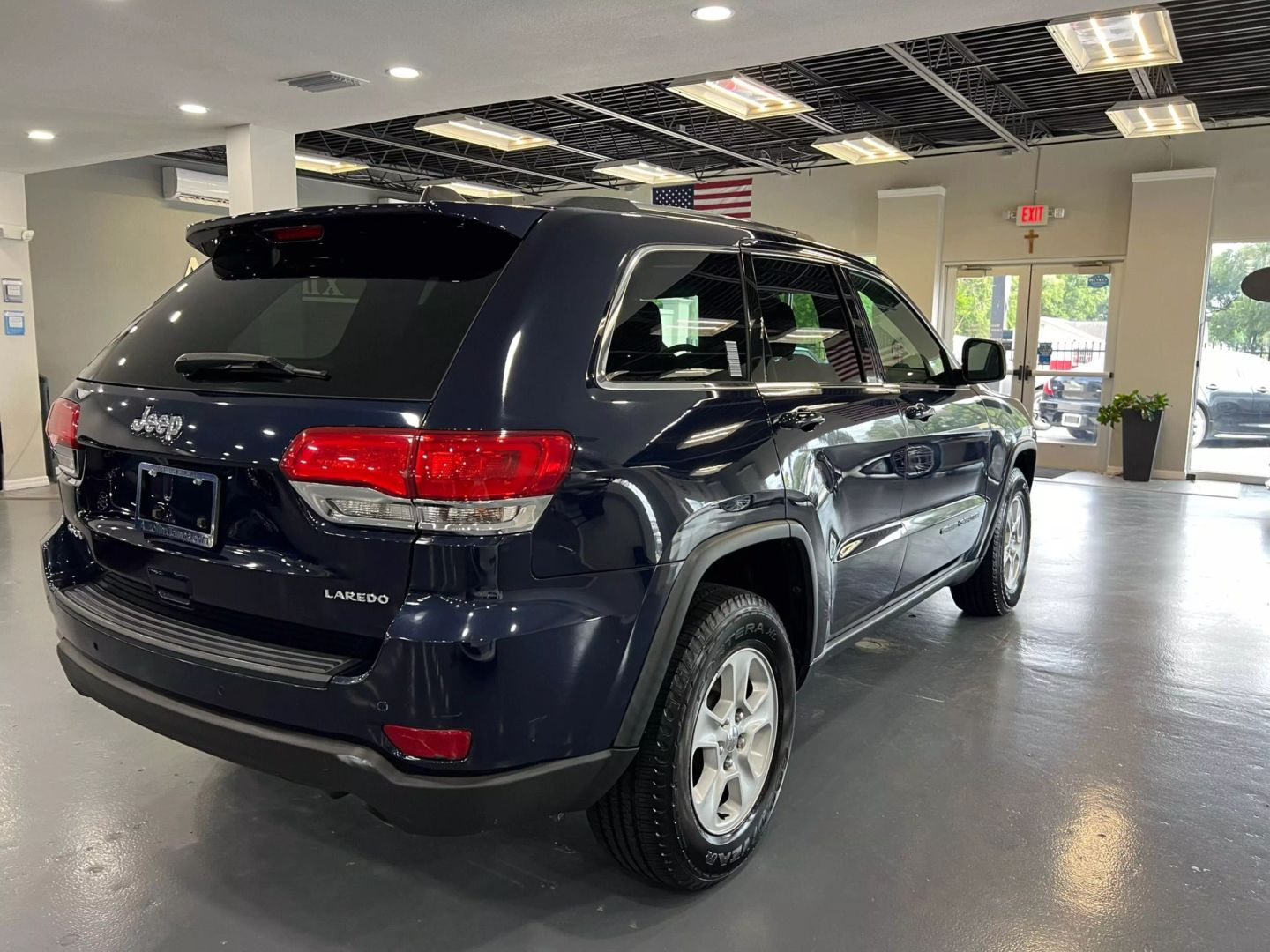 2017 Jeep Grand Cherokee Laredo Sport Utility 4d - Image 7