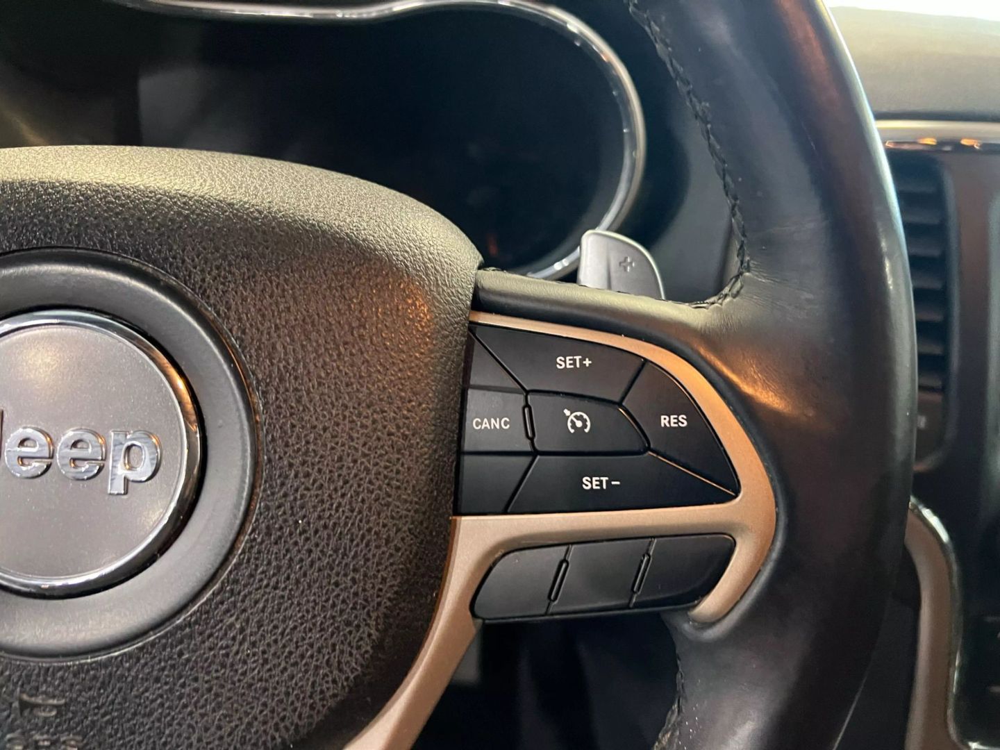 2017 Jeep Grand Cherokee Laredo Sport Utility 4d - Image 46