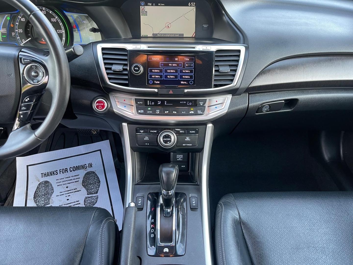 2015 Honda Accord Hybrid Touring Sedan 4d - Image 14