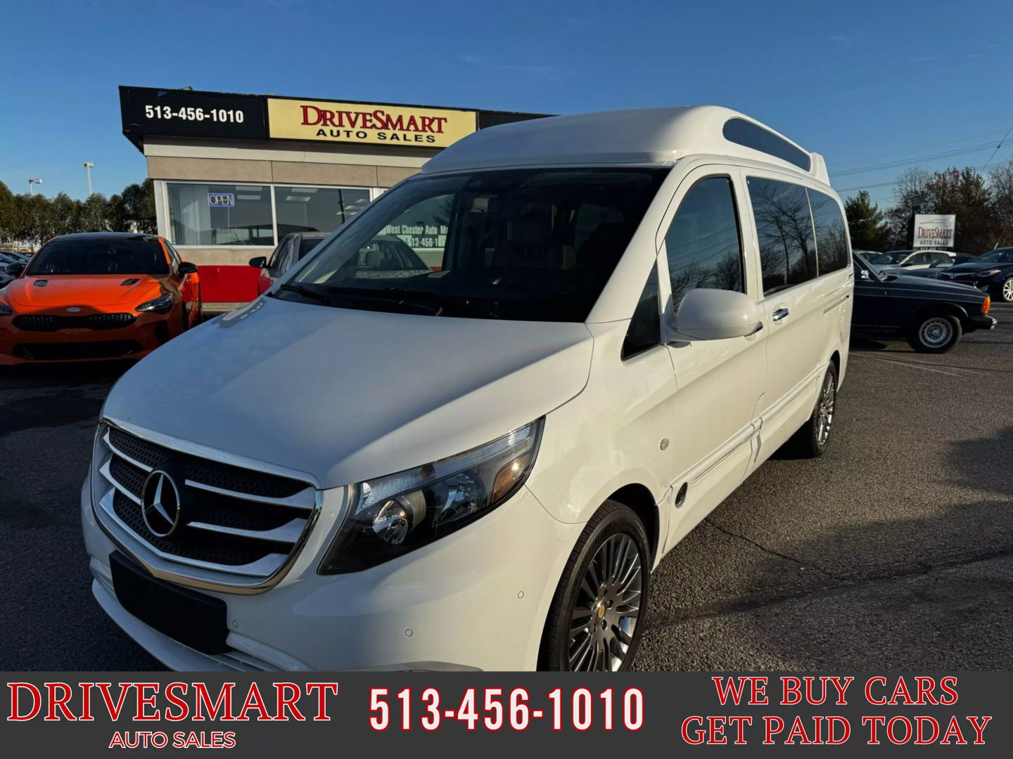 2017 Mercedes-Benz Metris Passenger Van