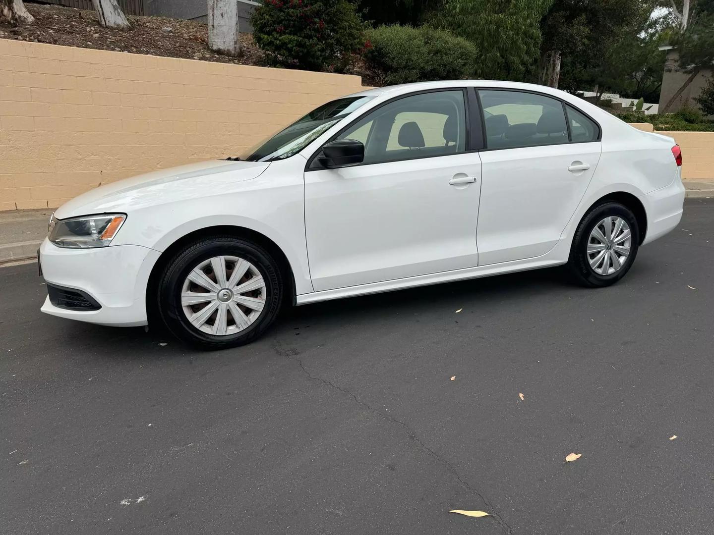 2011 Volkswagen Jetta S photo 4