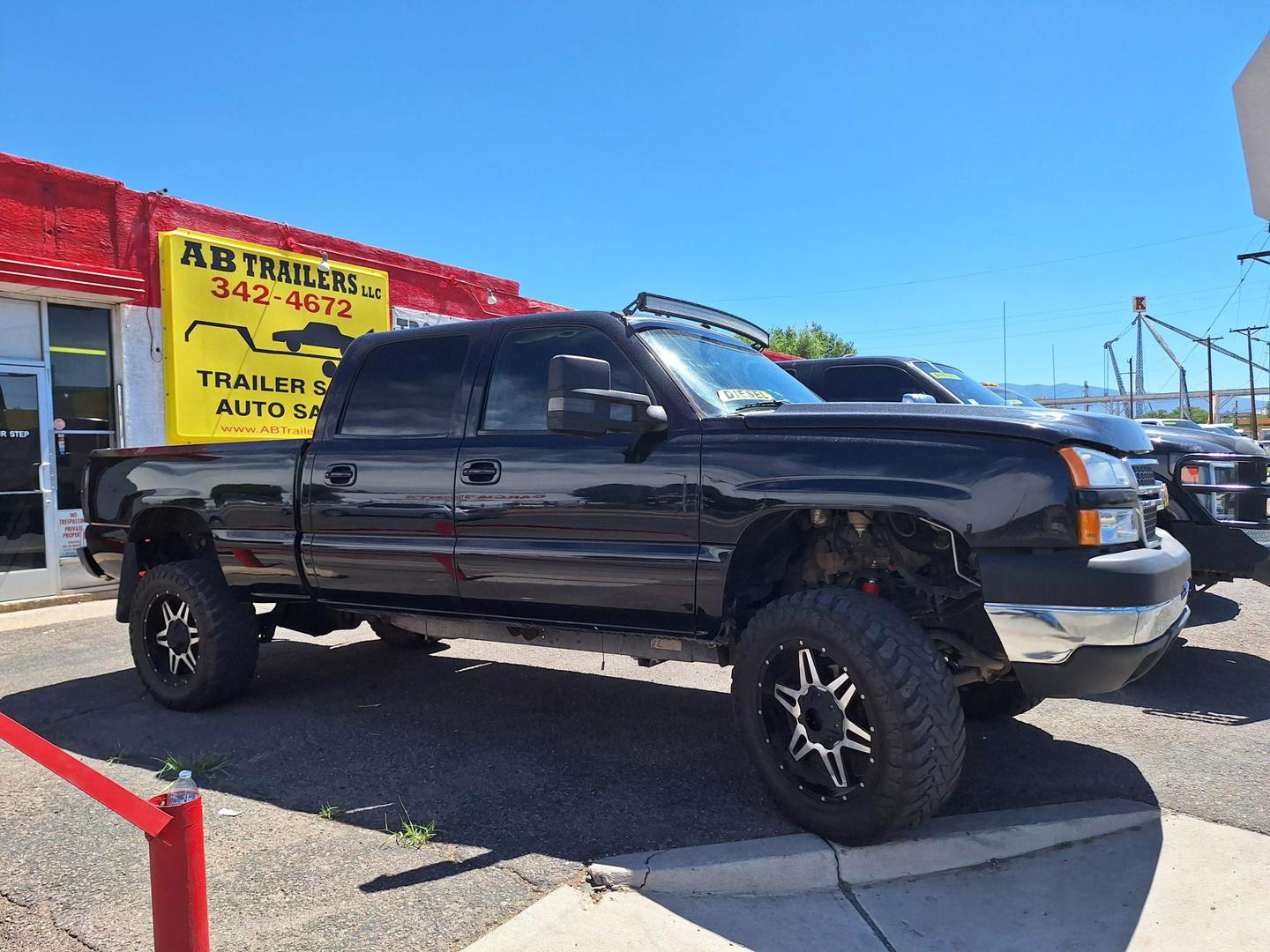 2005 Chevrolet Silverado 2500HD LS photo 3