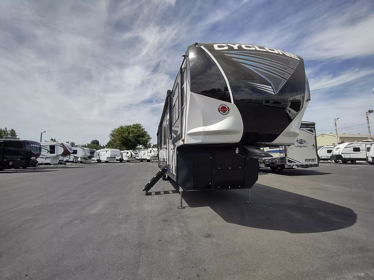 USED HEARTLAND CYCLONE FIFTH WHEEL TH 2021 for sale in Modesto, CA ...