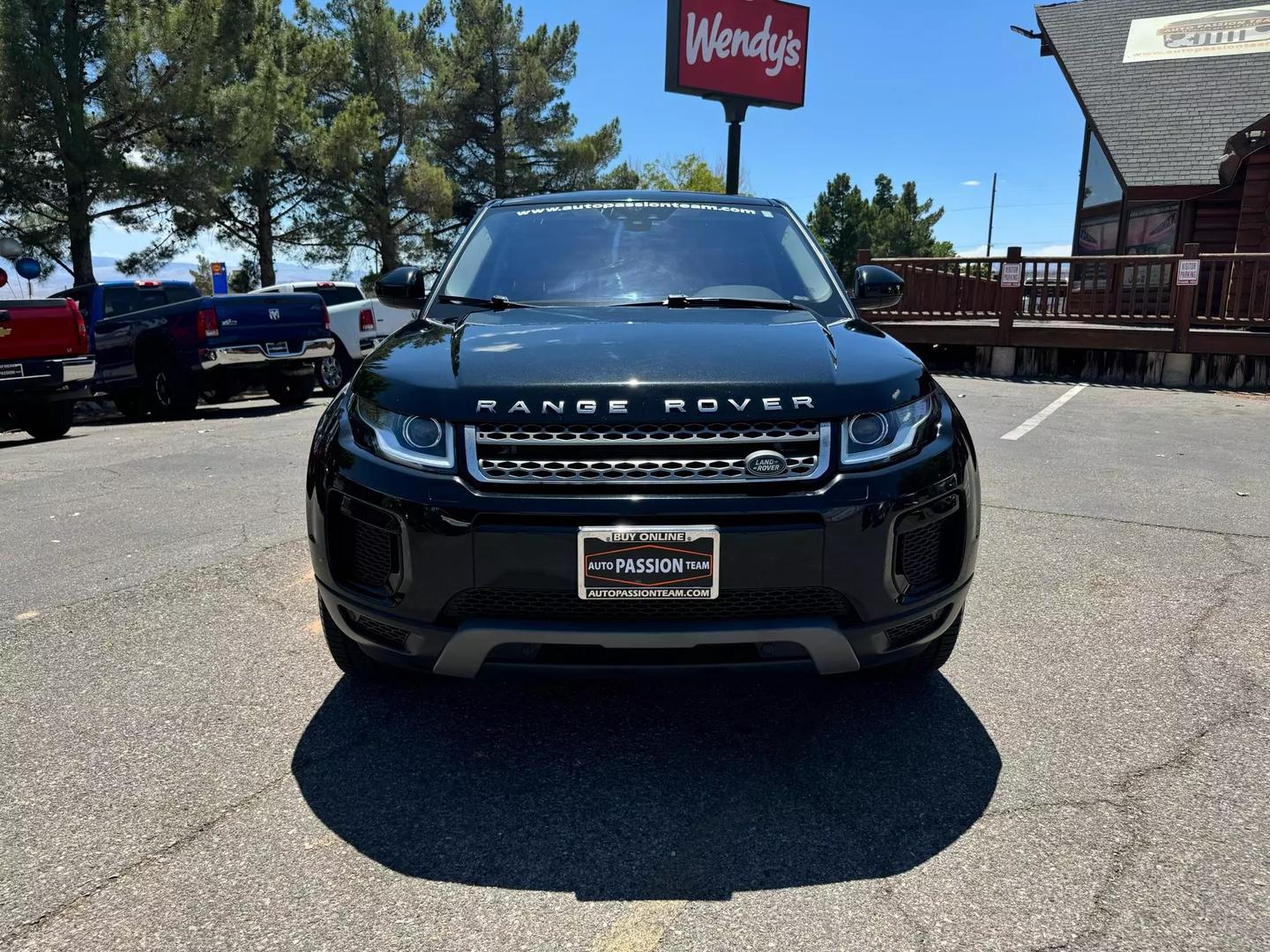 Used 2019 Land Rover Range Rover Evoque SE with VIN SALVP2RX8KH346565 for sale in St. George, UT