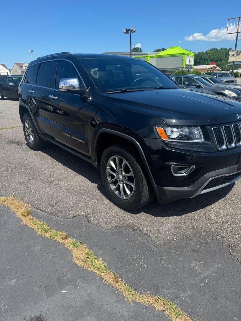 2014 Jeep Grand Cherokee Limited photo 2