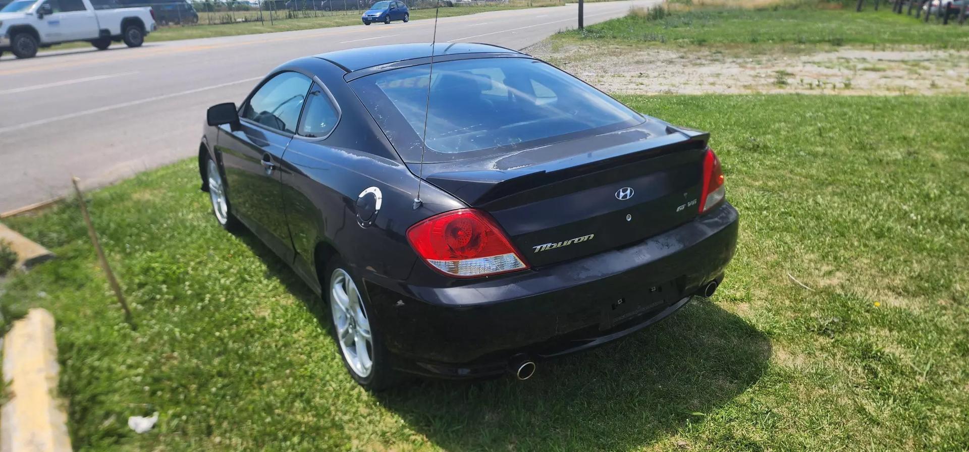 2006 Hyundai Tiburon GT photo 6