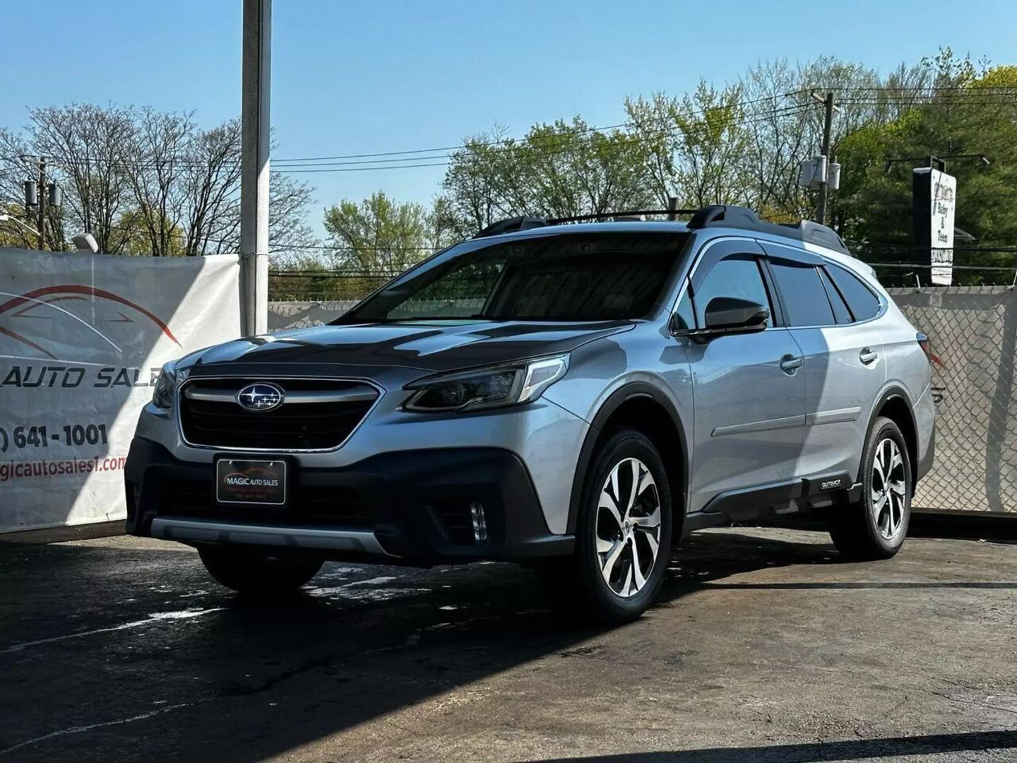 2022 Subaru Outback - Image 3