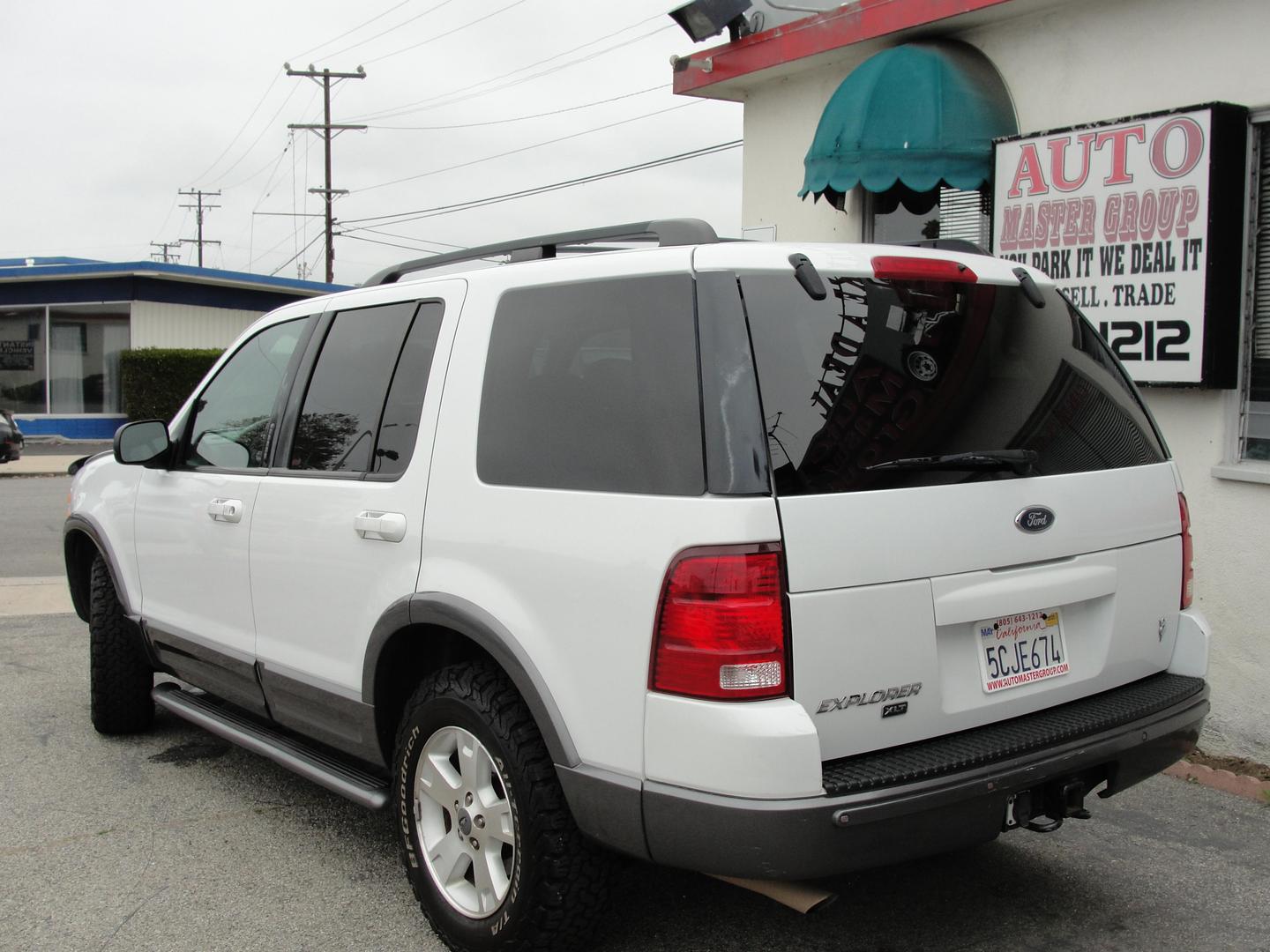 2003 Ford Explorer XLT Sport photo 8