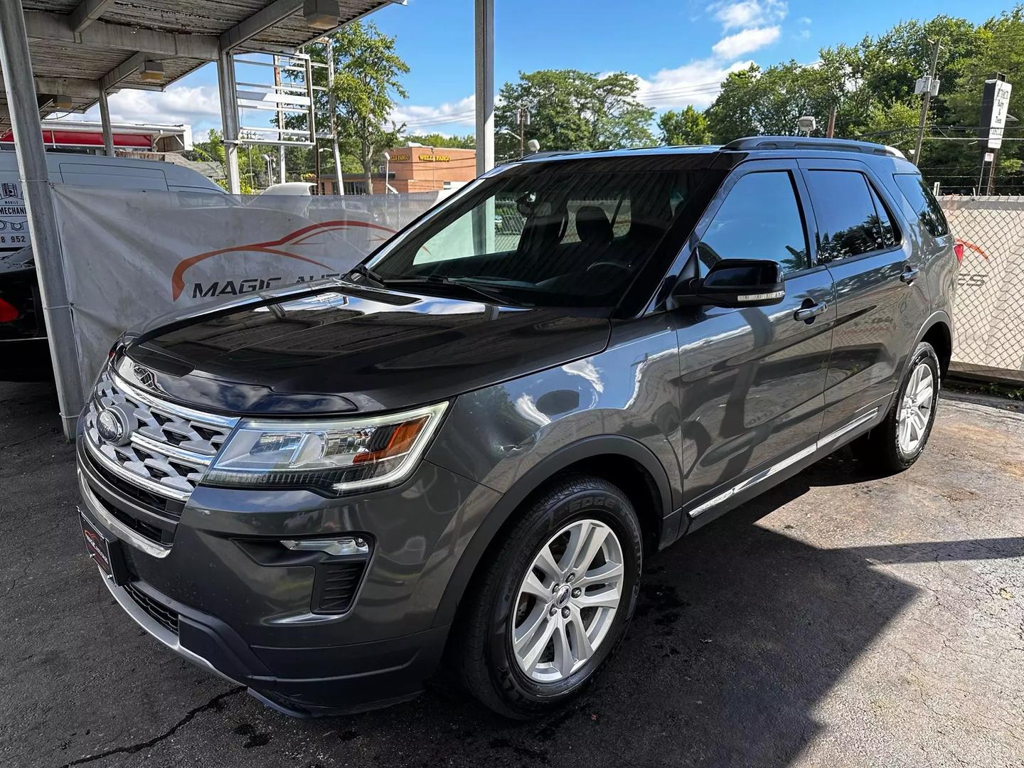 2018 Ford Explorer - Image 10