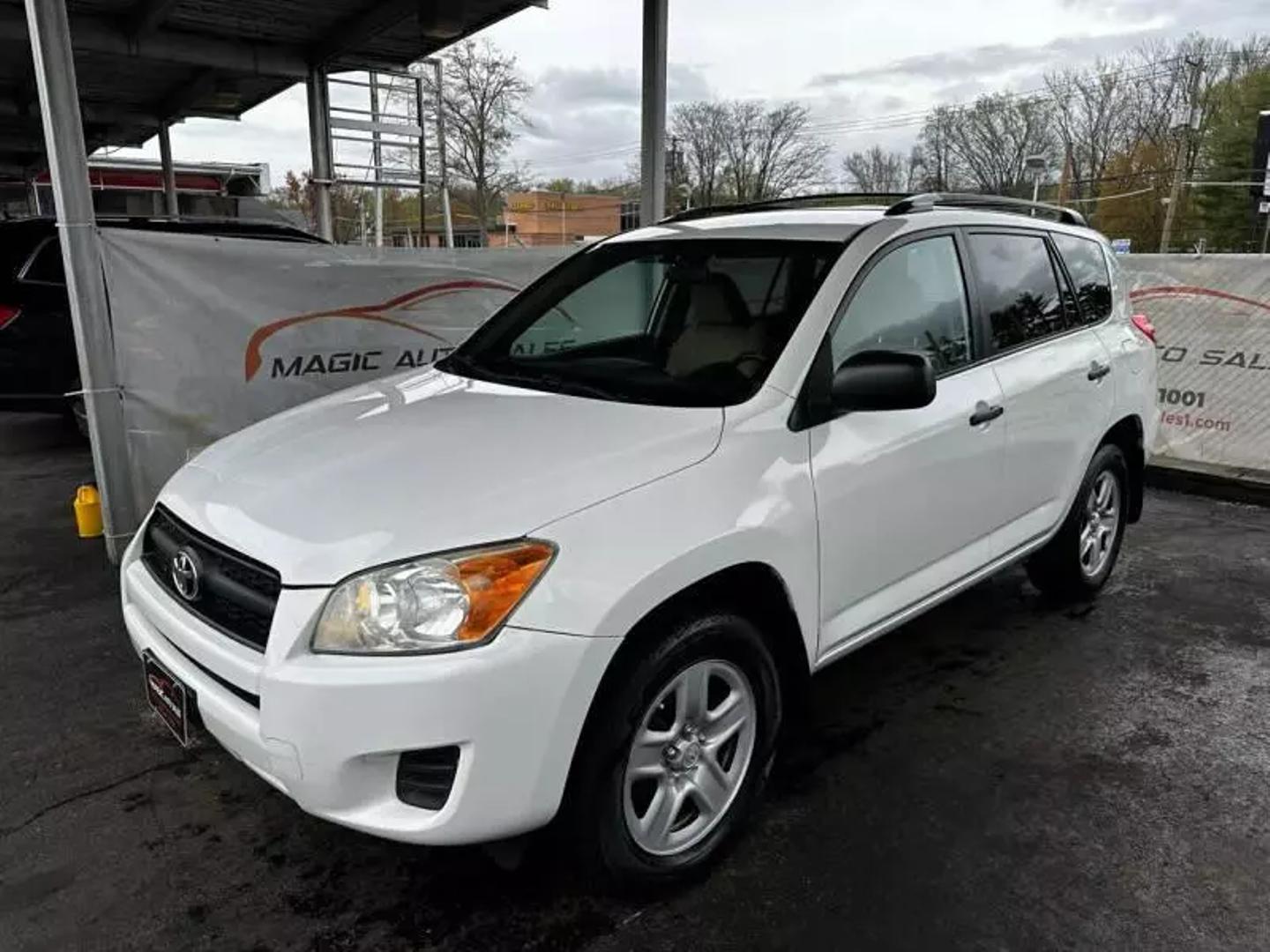 2011 Toyota Rav4 - Image 11