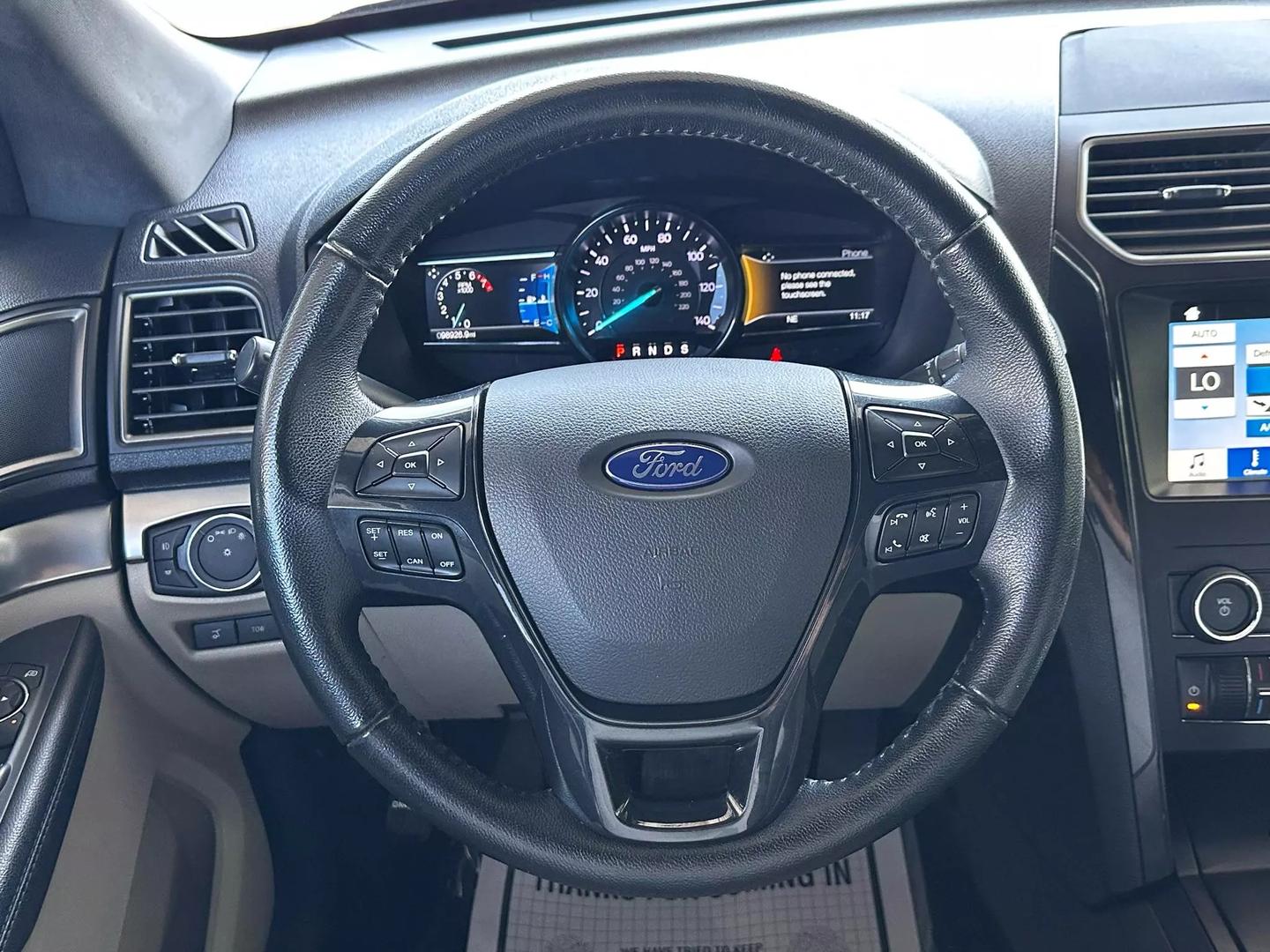 2018 Ford Explorer - Image 23