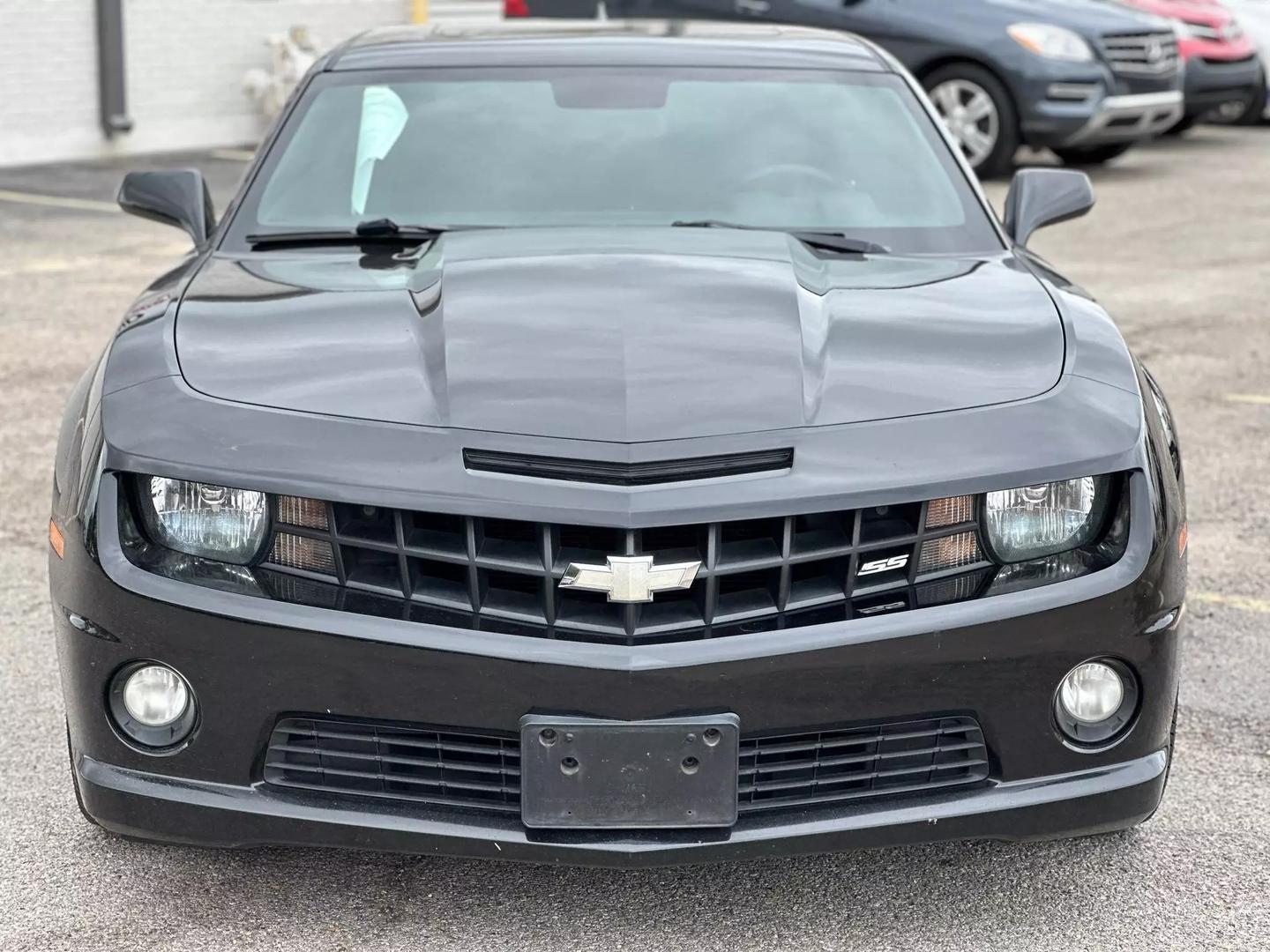 2010 Chevrolet Camaro - Image 11