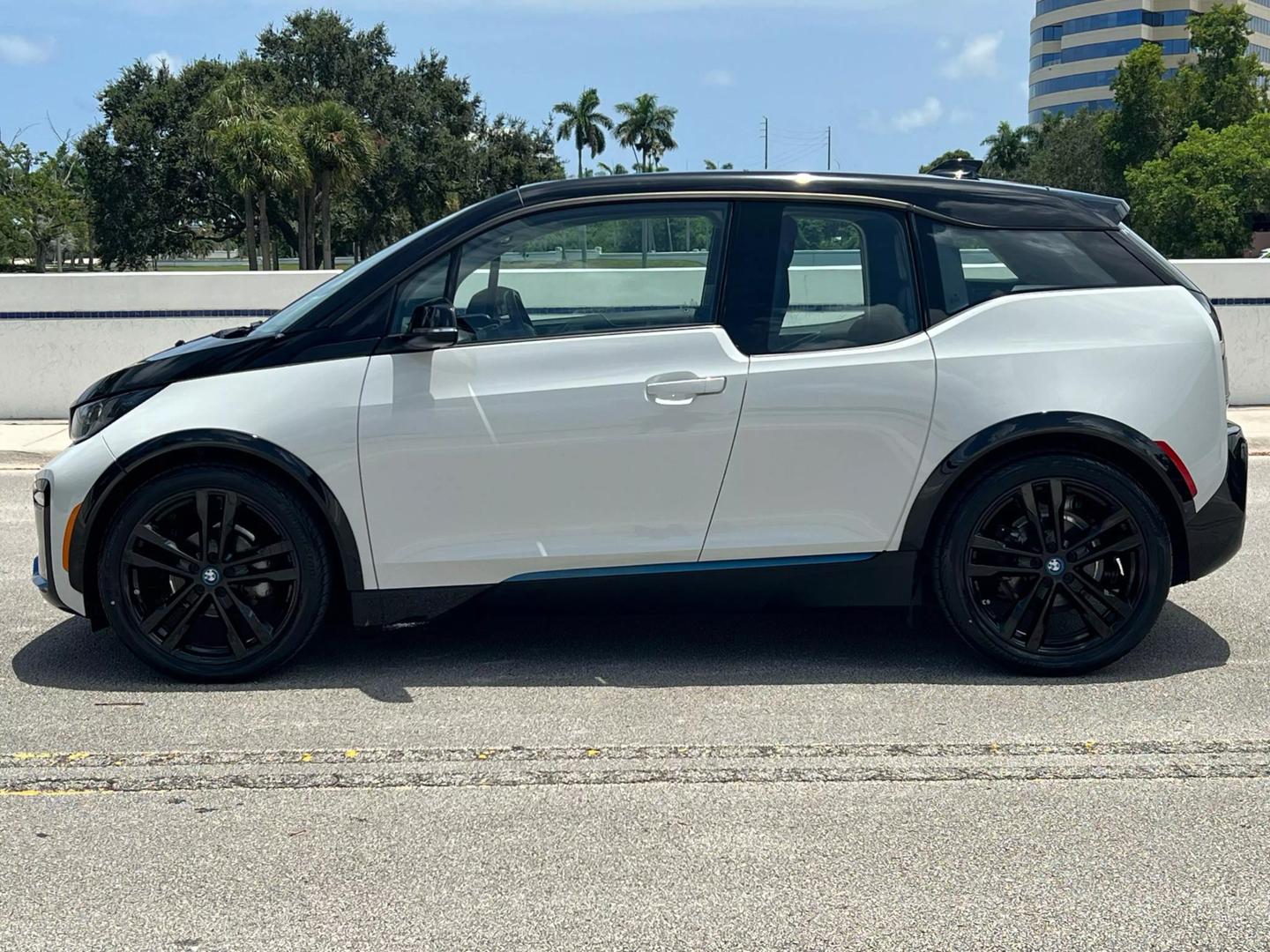 2021 BMW I3 s photo 3