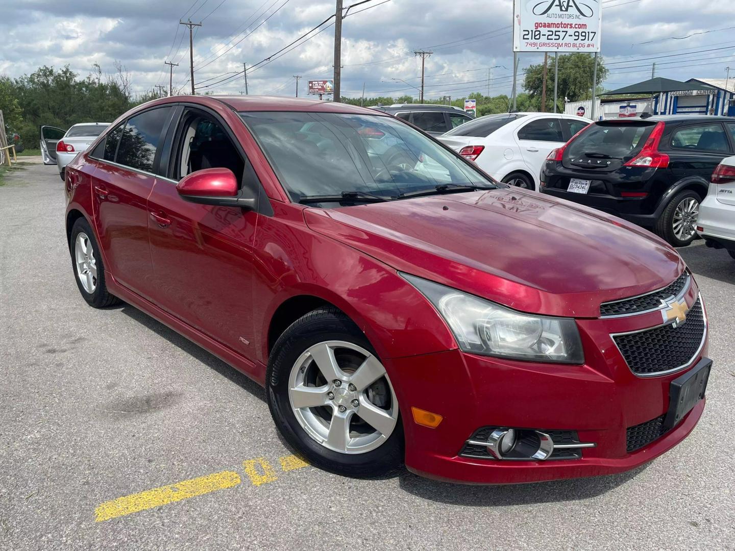 2014 Chevrolet Cruze 1LT photo 2