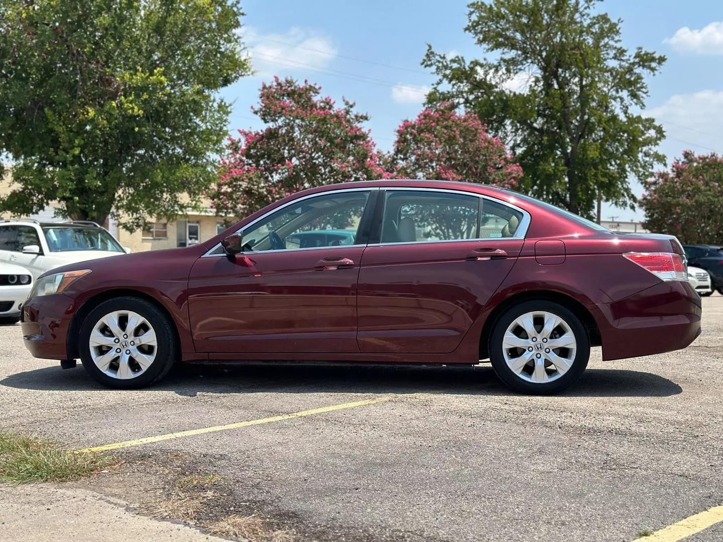 2010 Honda Accord - Image 4