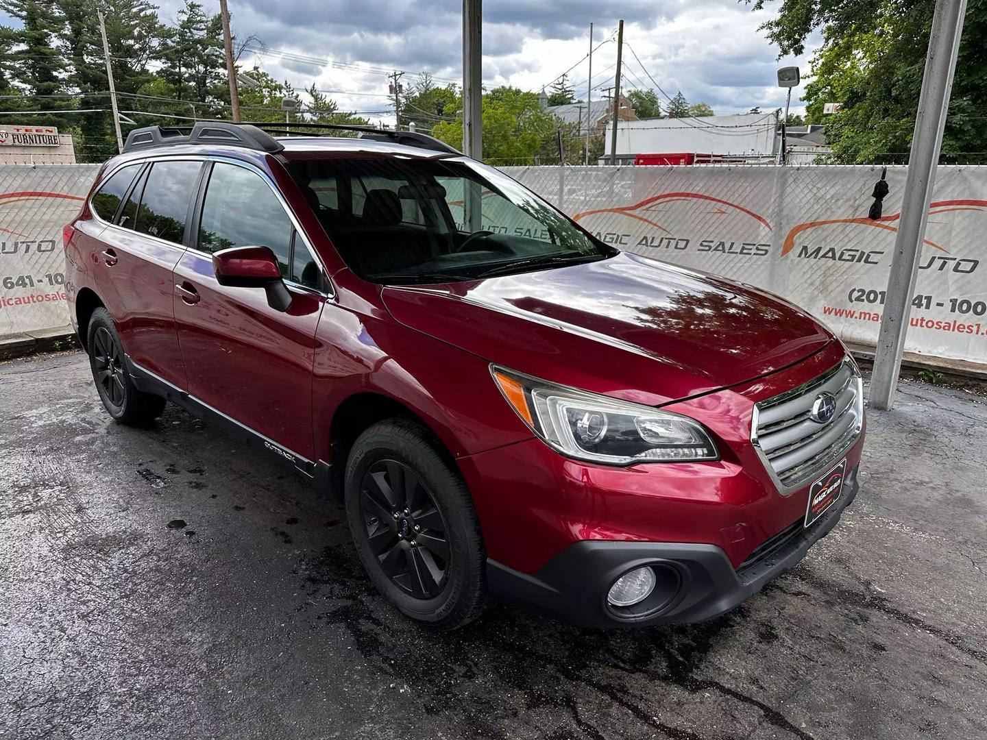 2017 Subaru Outback - Image 10