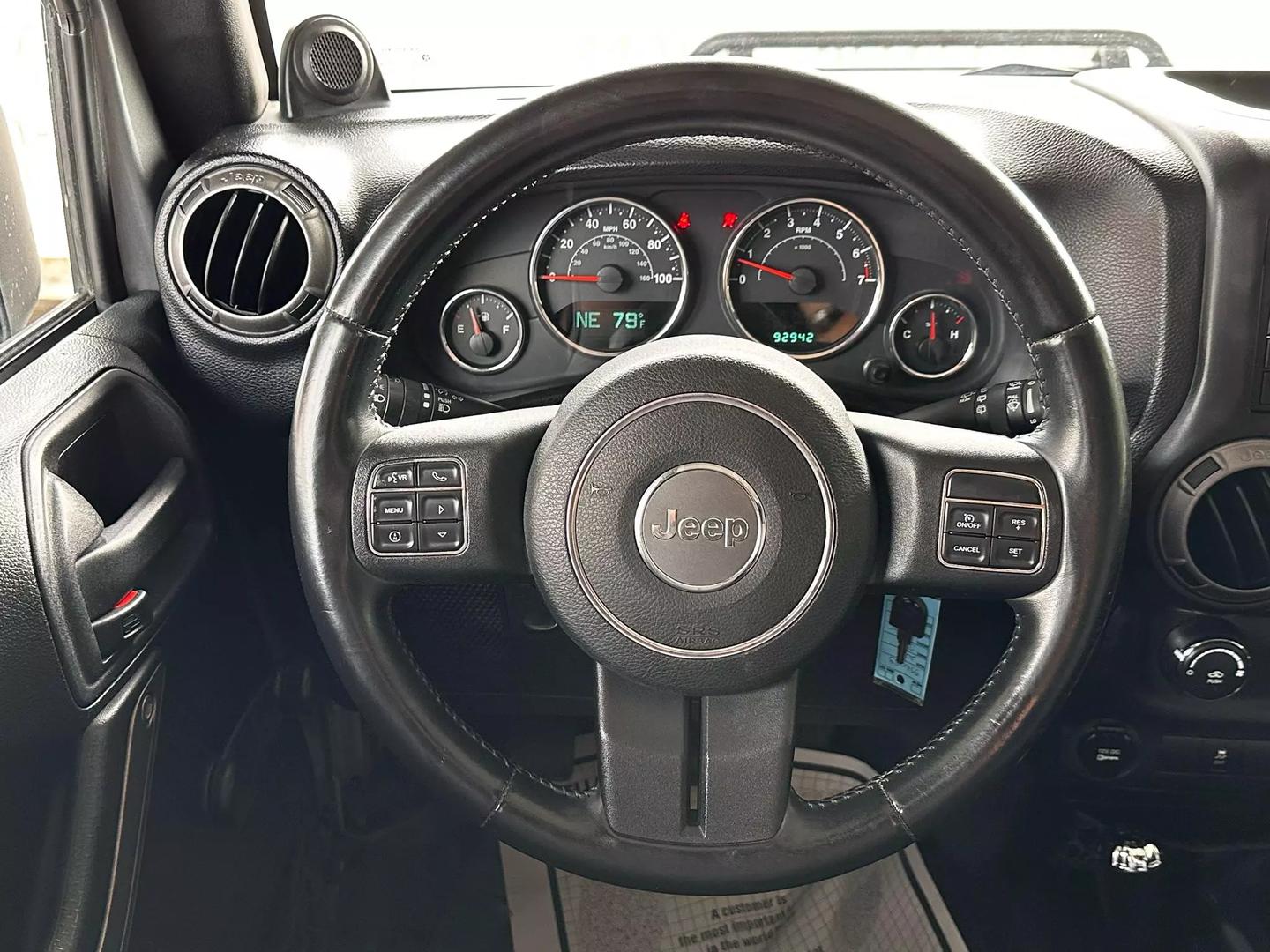 2013 Jeep Wrangler - Image 22